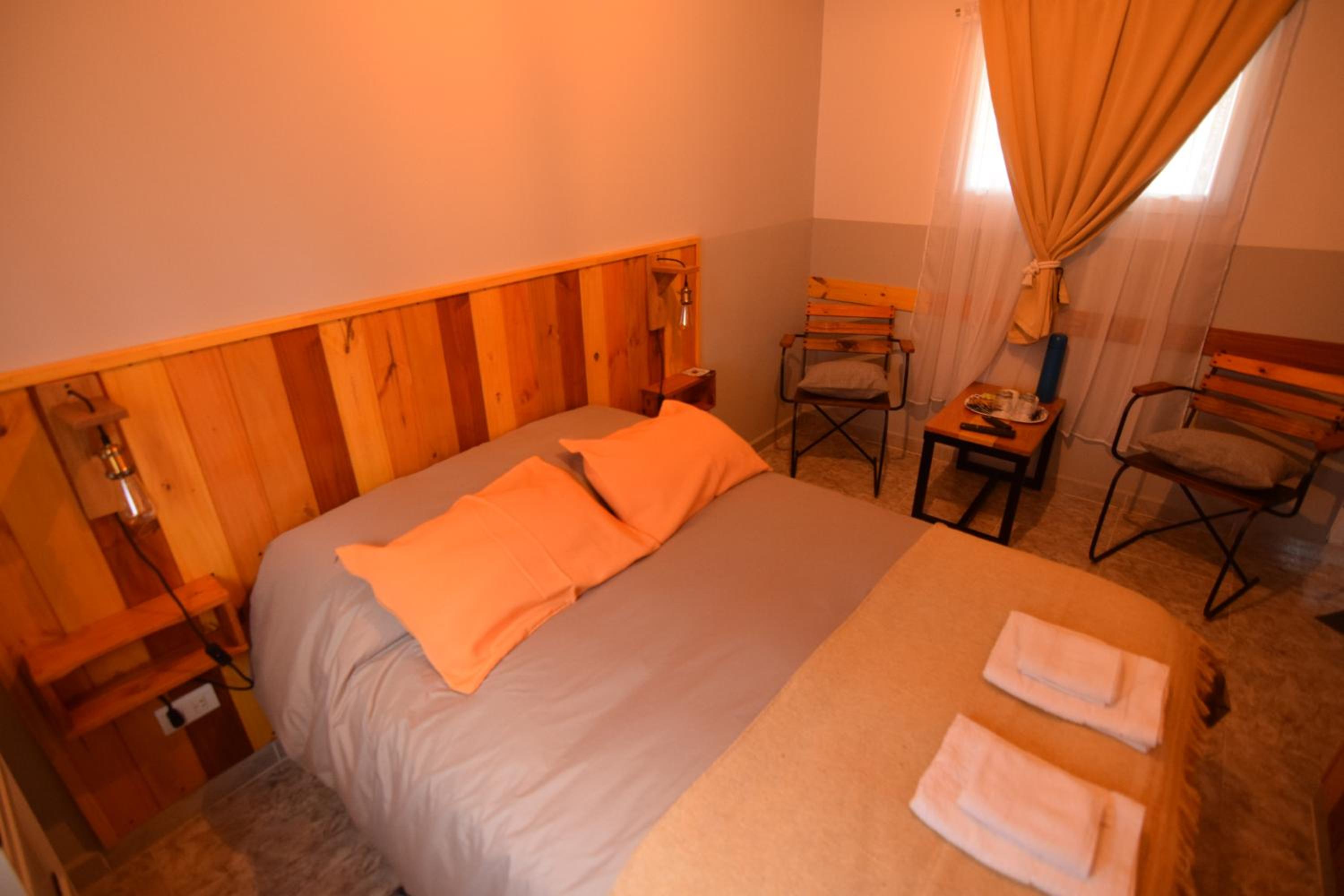 Double Room with Private Bathroom photo 3