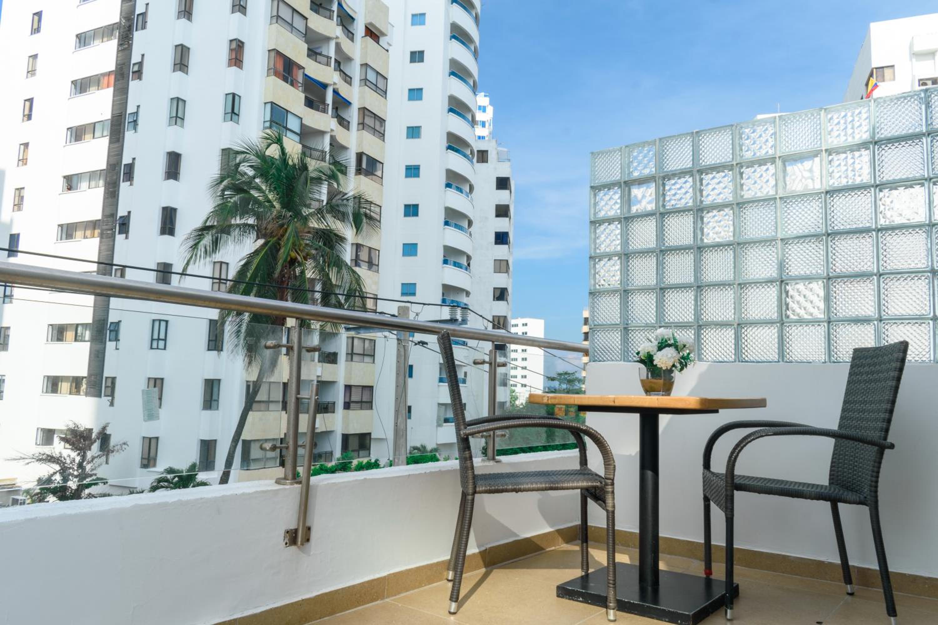 Triple Room with Balcony - Photo 3