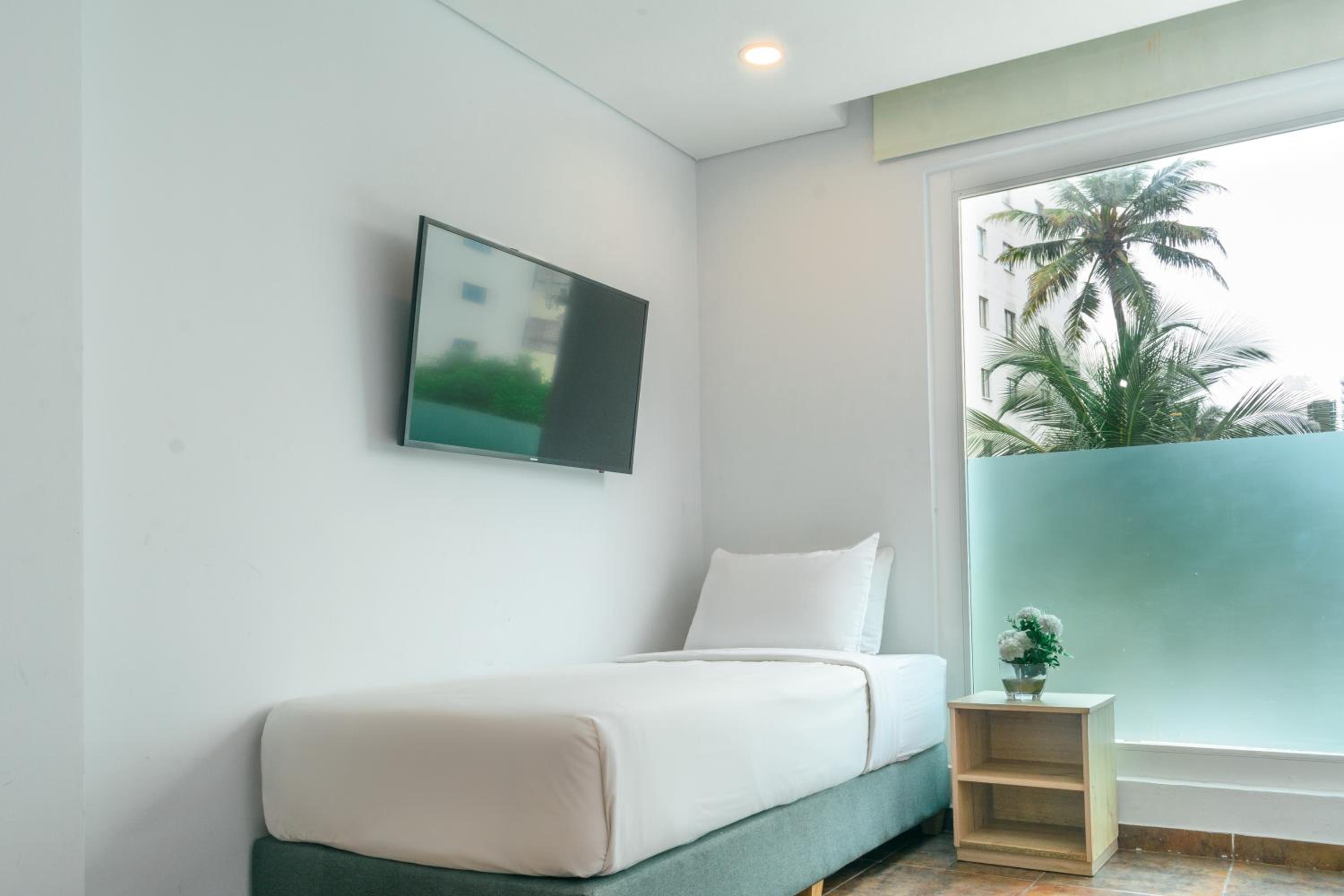 Superior Quadruple Room - Photo 3
