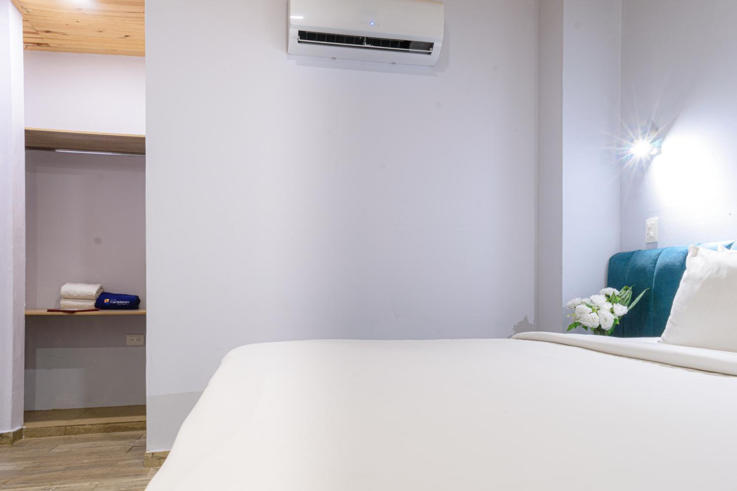 Standard Double Room - Photo 2