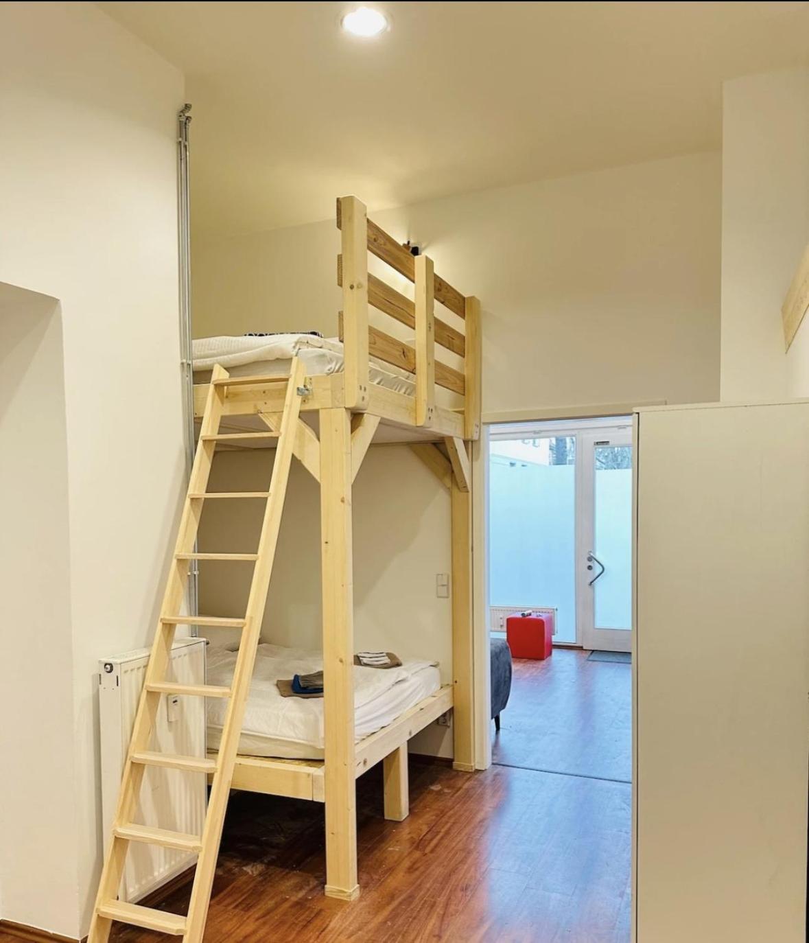 One-Bedroom Family Apartment photo 3