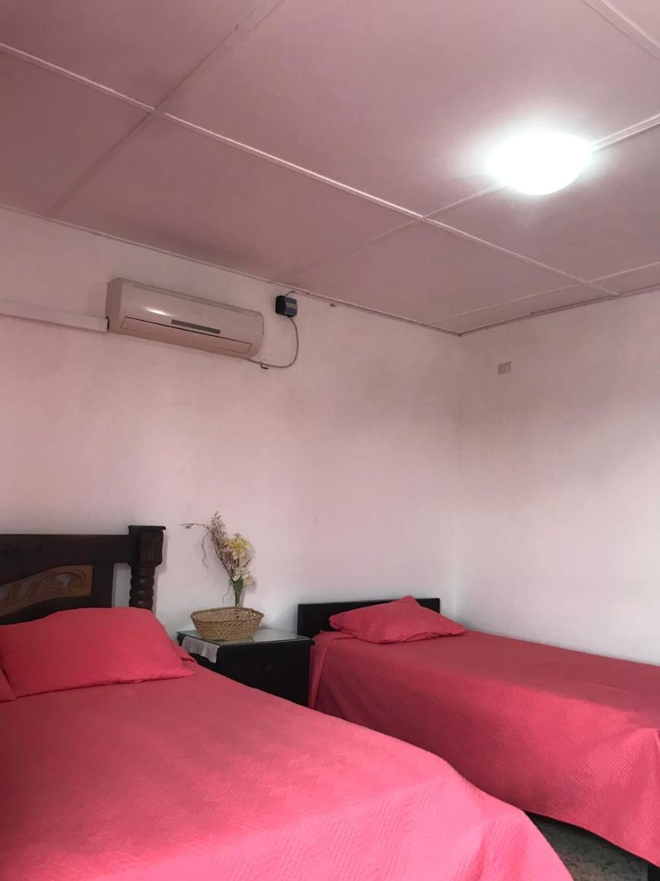 Economy Triple Room photo 3