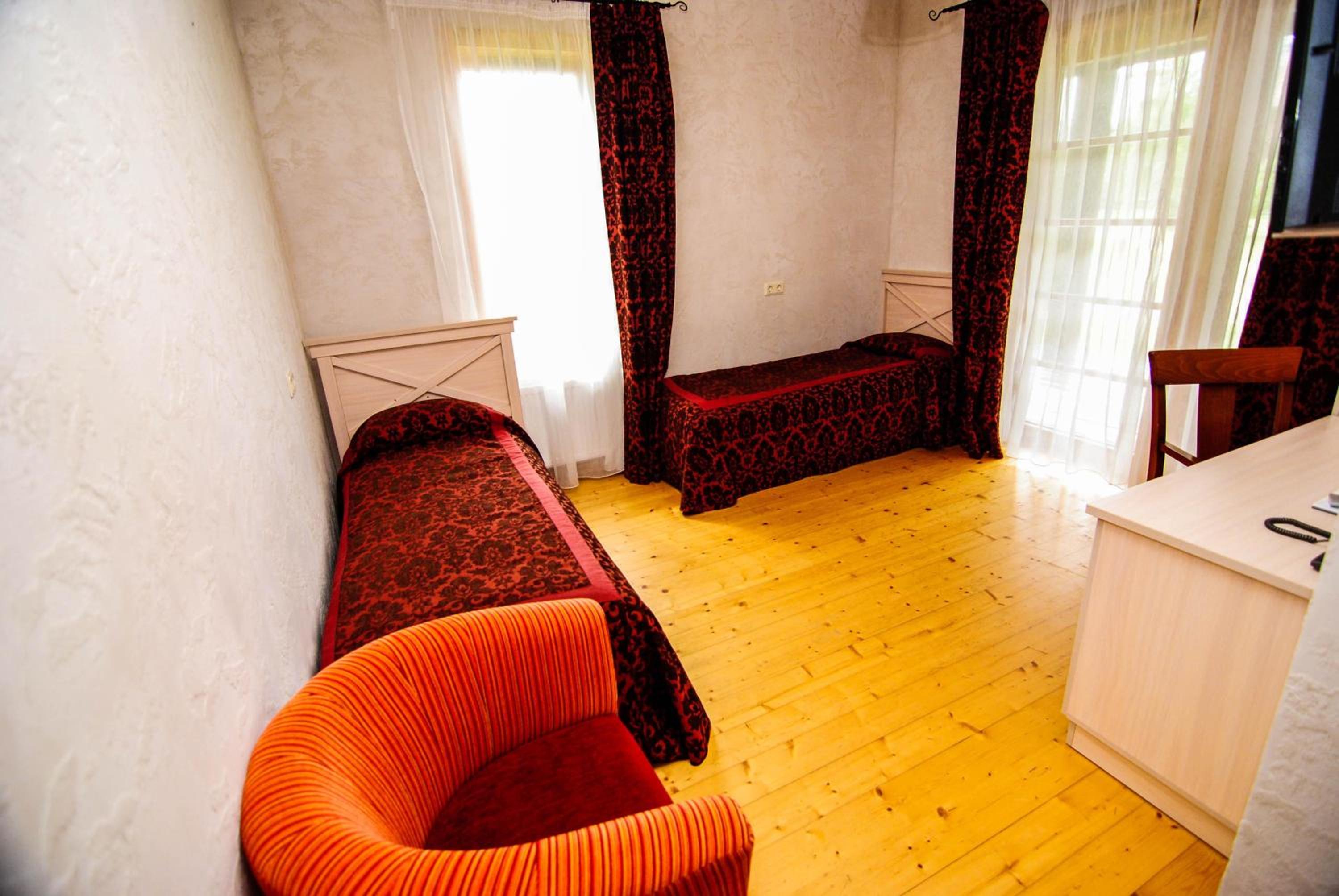 Standard Double Room photo 3