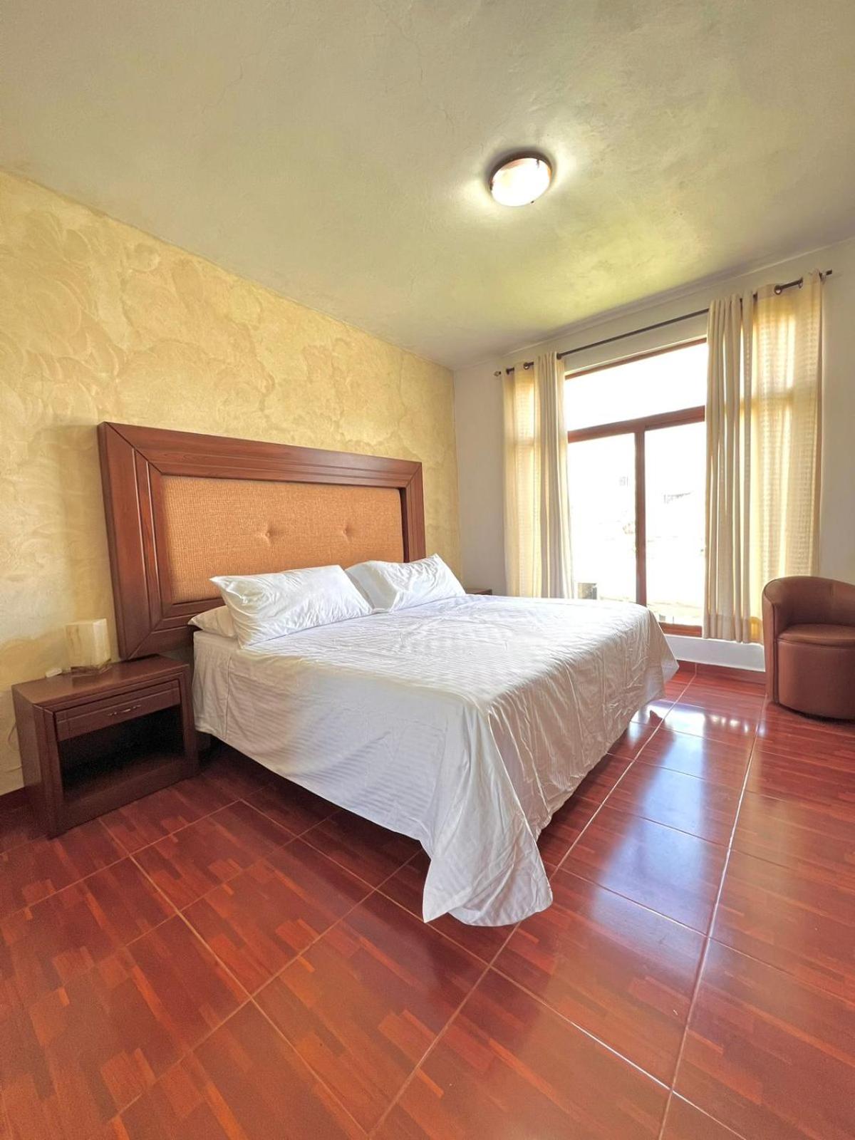 Deluxe Double or Twin Room with Pool Access