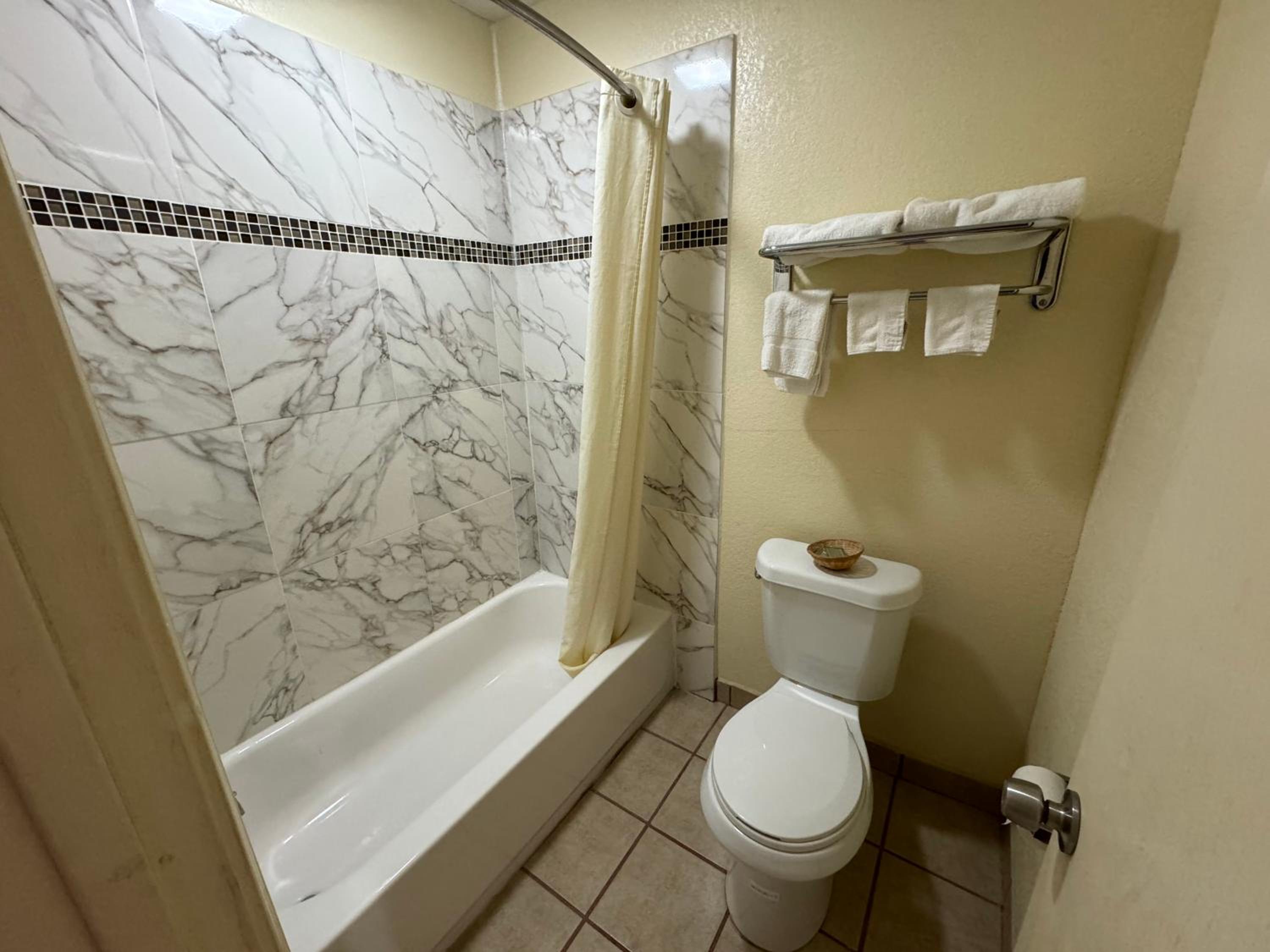 Superior Double Room - Photo 2