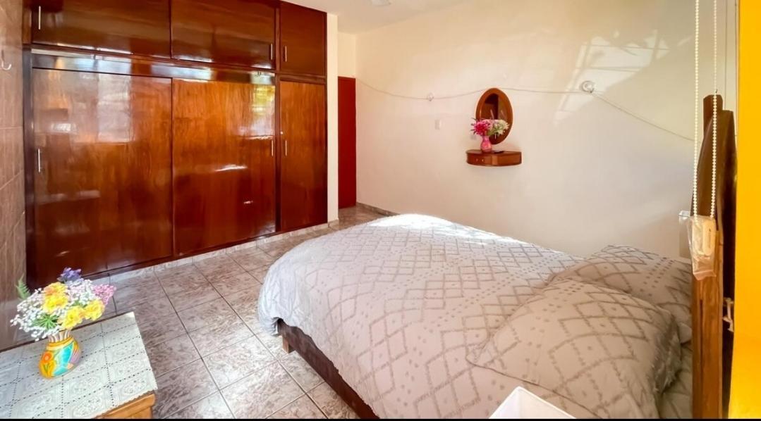 Three-Bedroom House photo 1