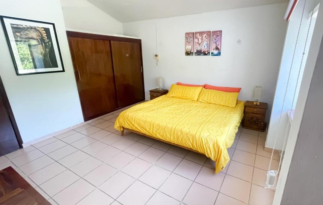 Three-Bedroom House photo 2