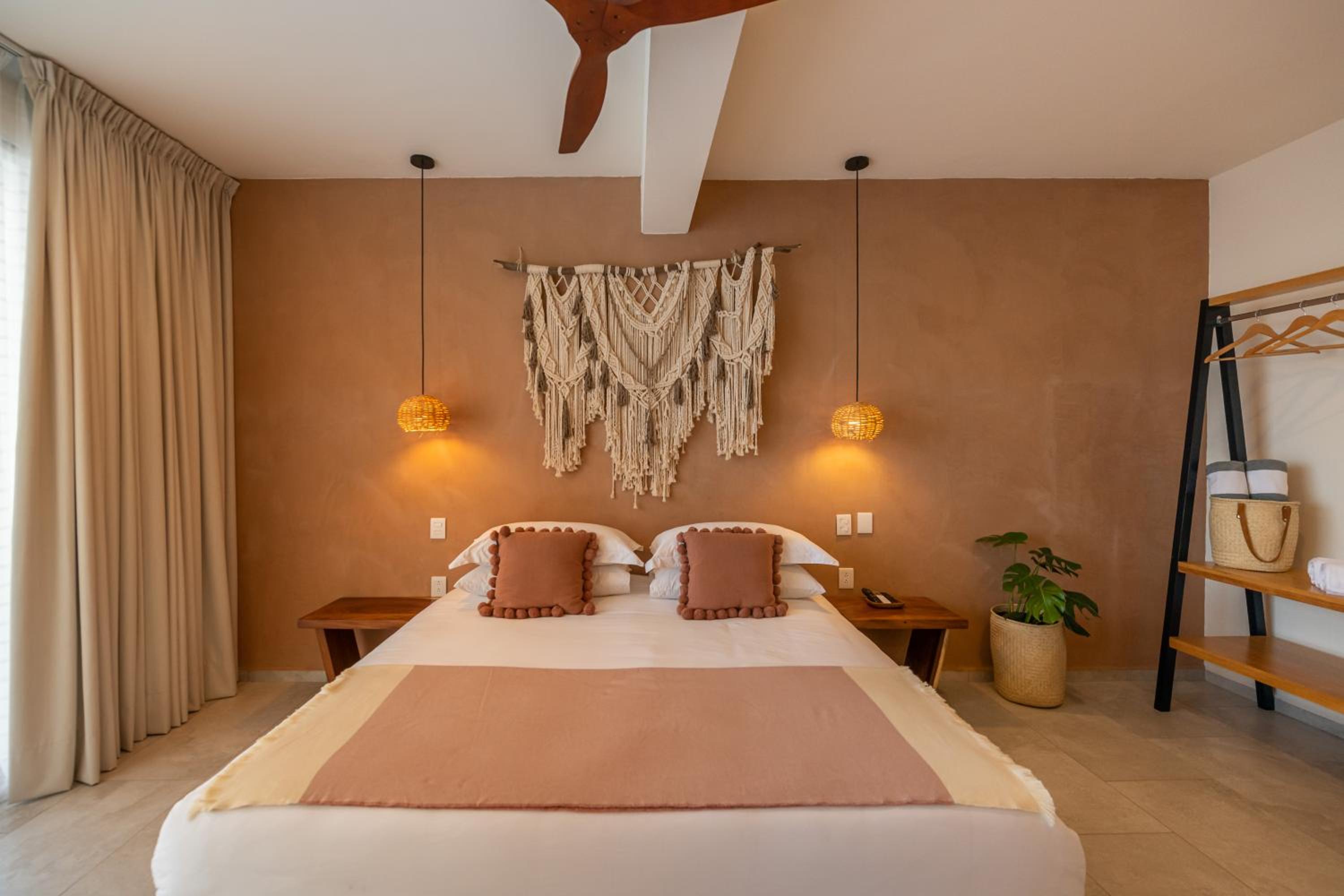 Double Room with Balcony and Sea View