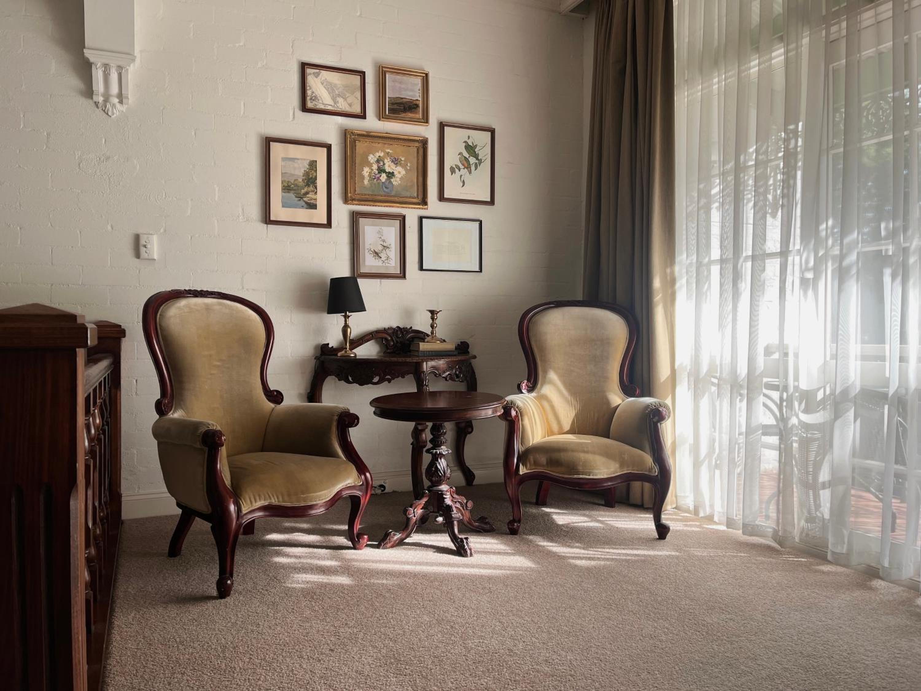 King Suite - Photo 8