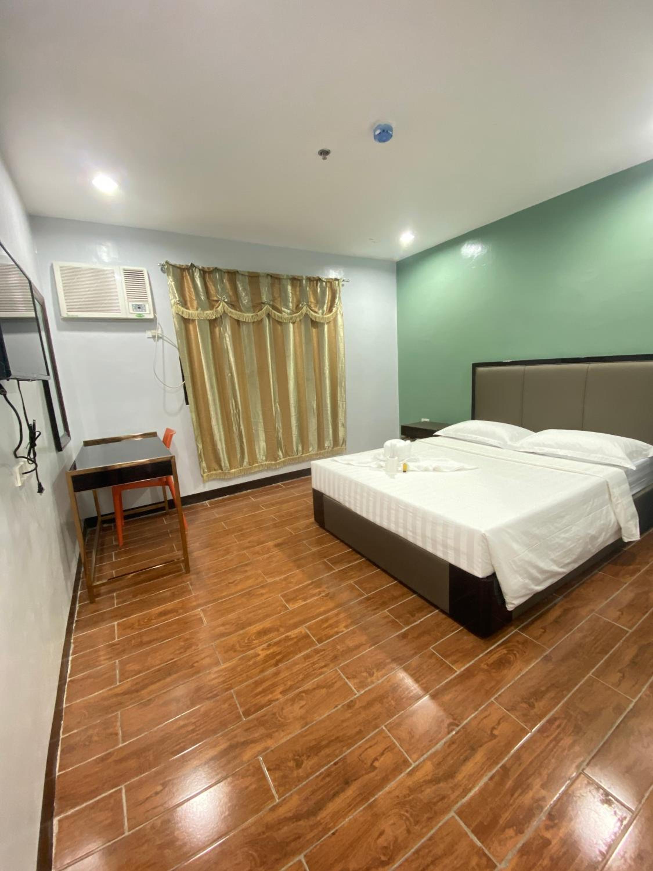 Deluxe Double Room - Photo 2