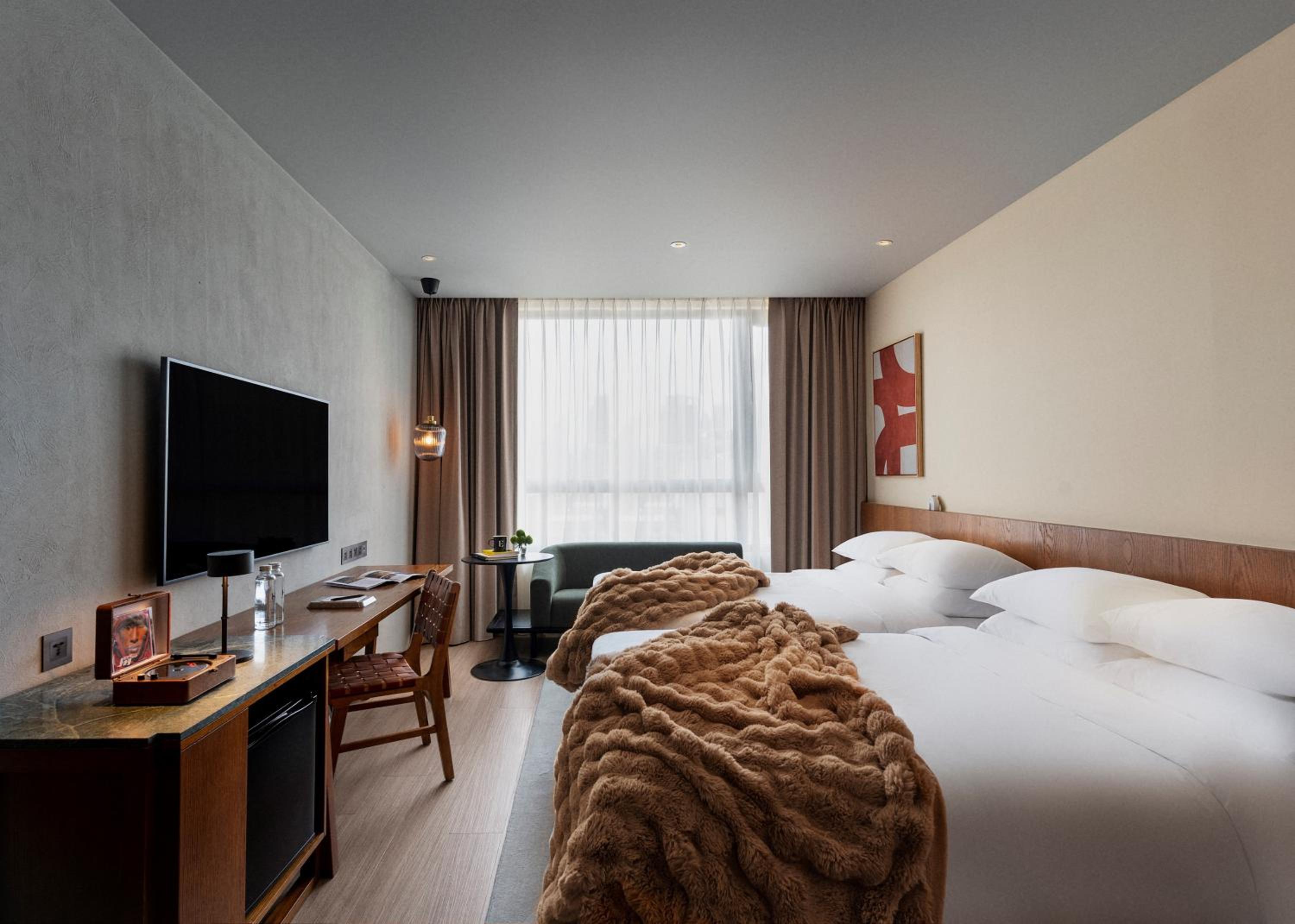 Double Room with Two Double Beds and City View
