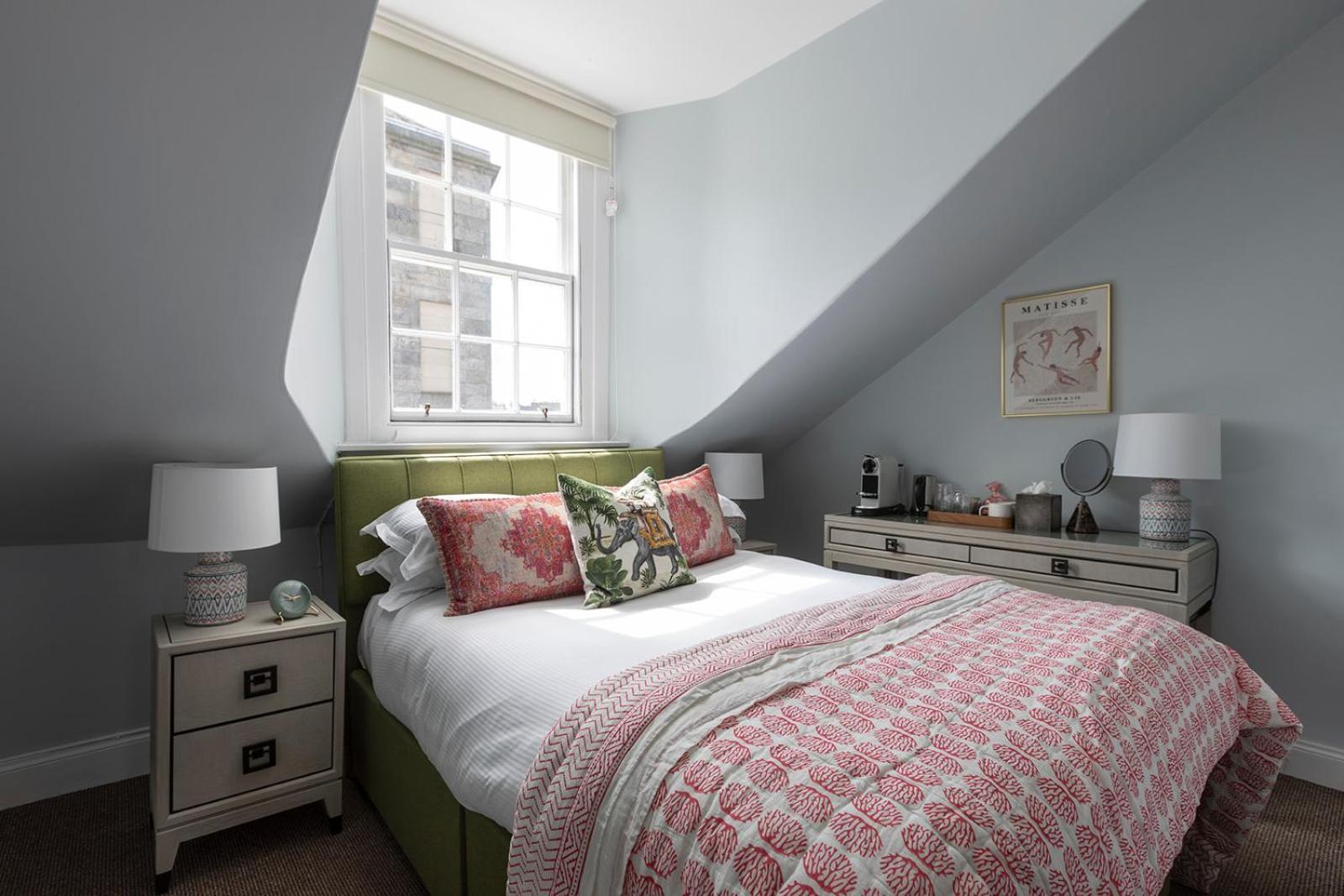 Deluxe Double Room with Shower