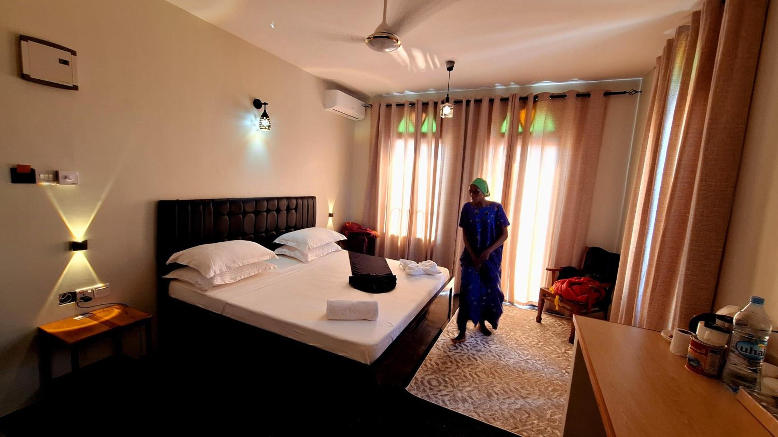 Deluxe Double Room with Balcony and Sea View - Photo 4