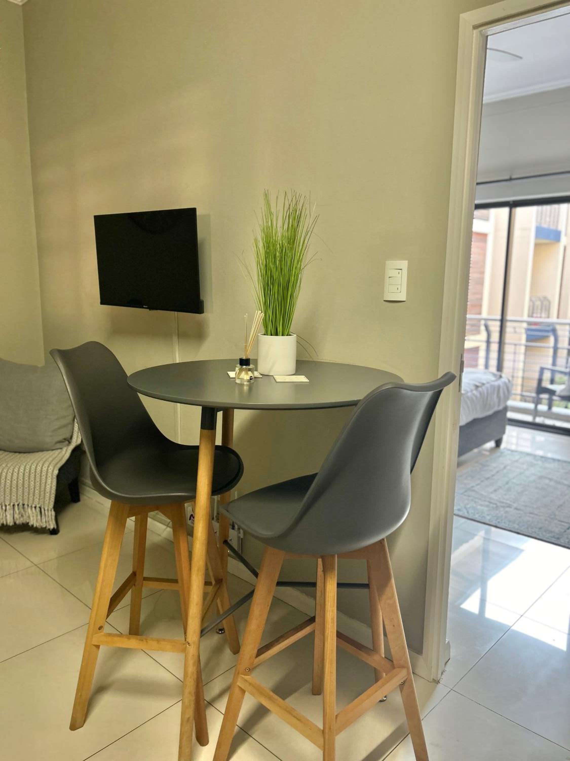 One-Bedroom Apartment - Photo 24