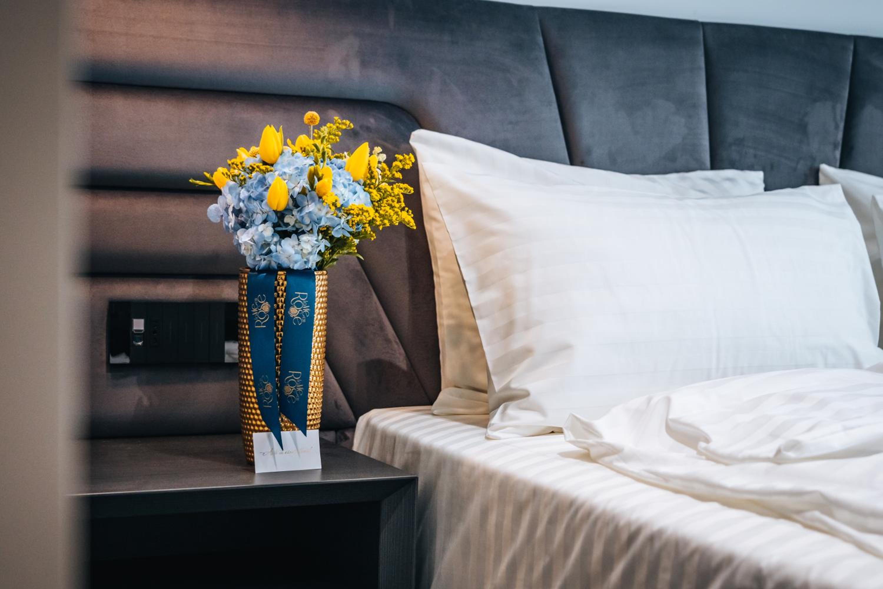 Standard King Room photo 2