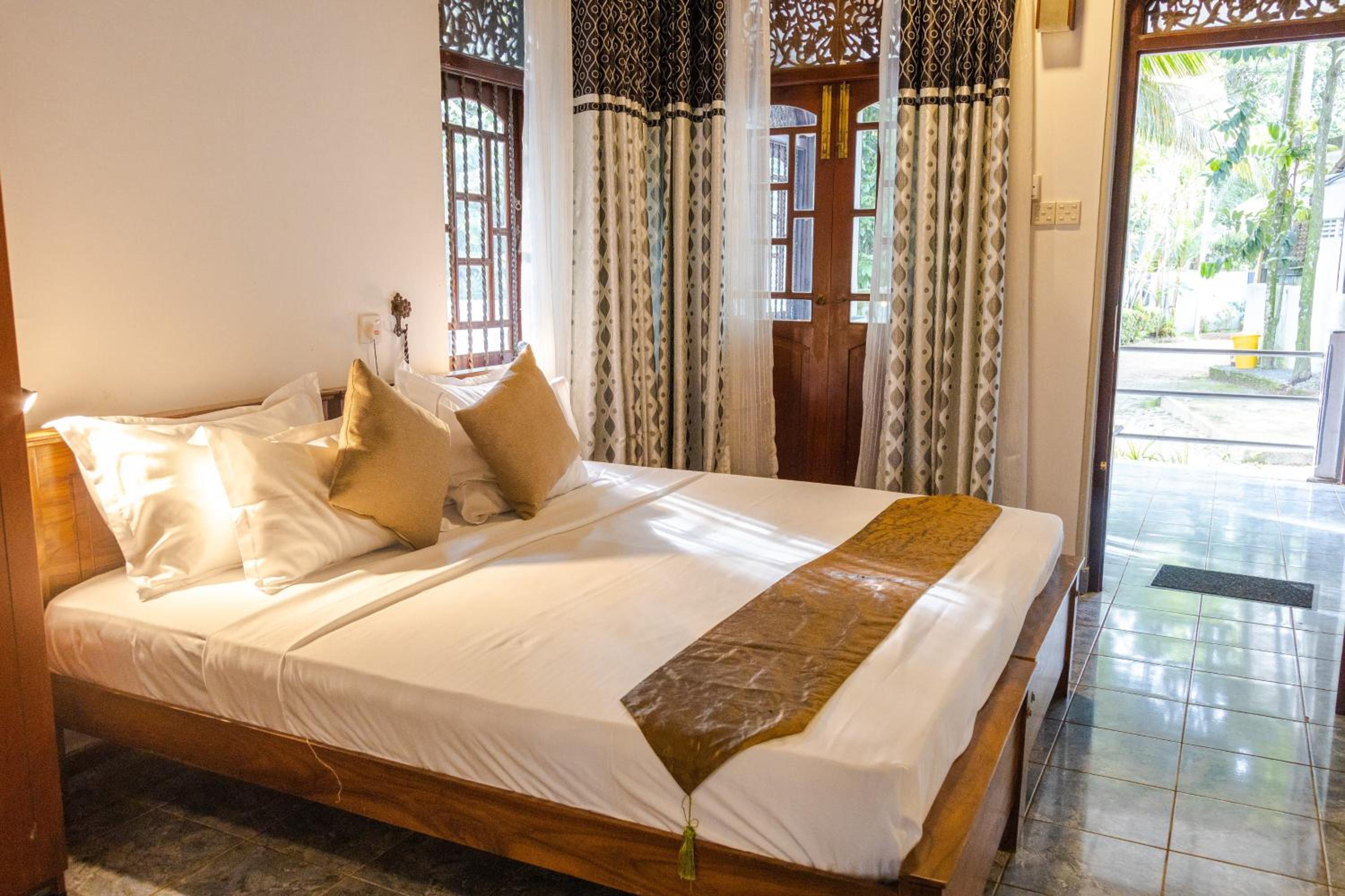 Superior Double or Twin Room photo 1
