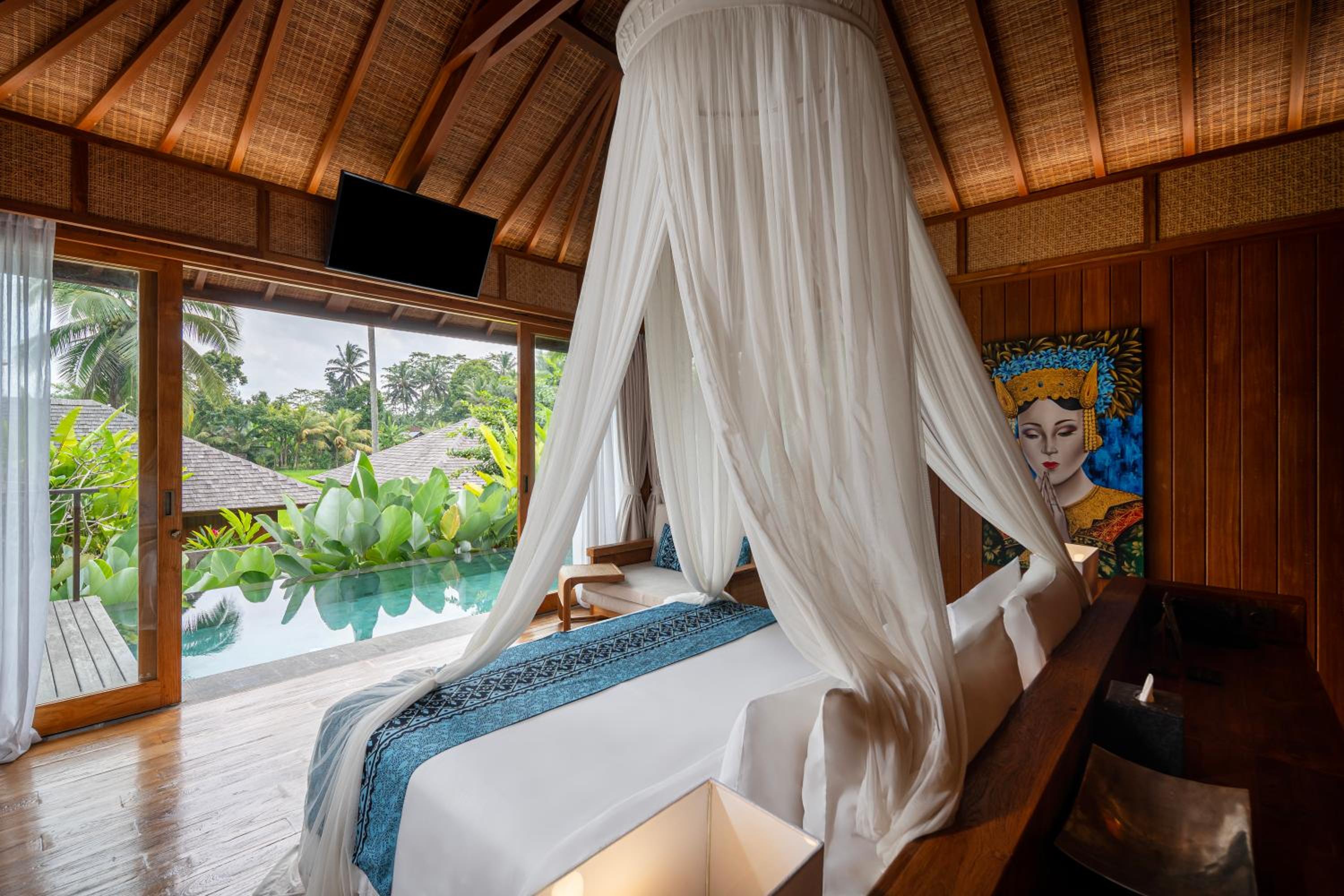 One-Bedroom Pool Villa With Free Daily Luxury Spa Treatment - Photo 23