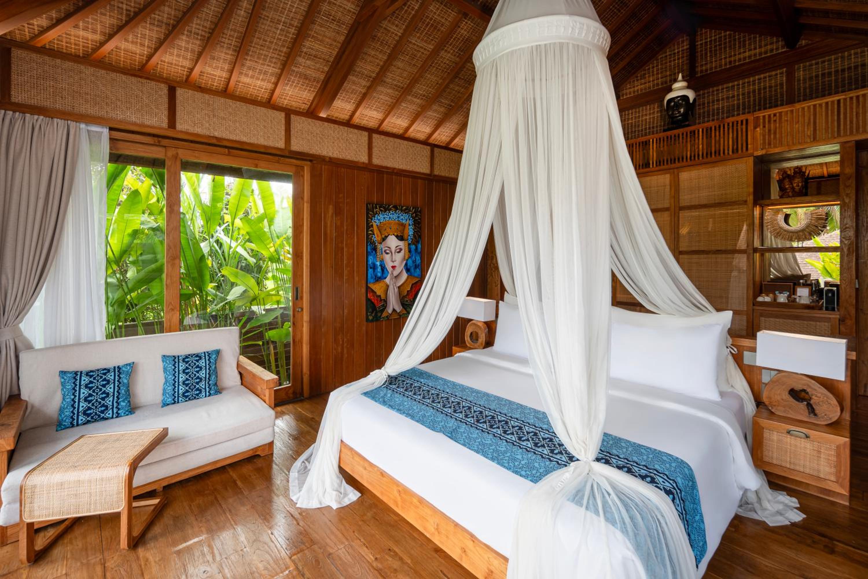 One-Bedroom Pool Villa With Free Daily Luxury Spa Treatment - Photo 1