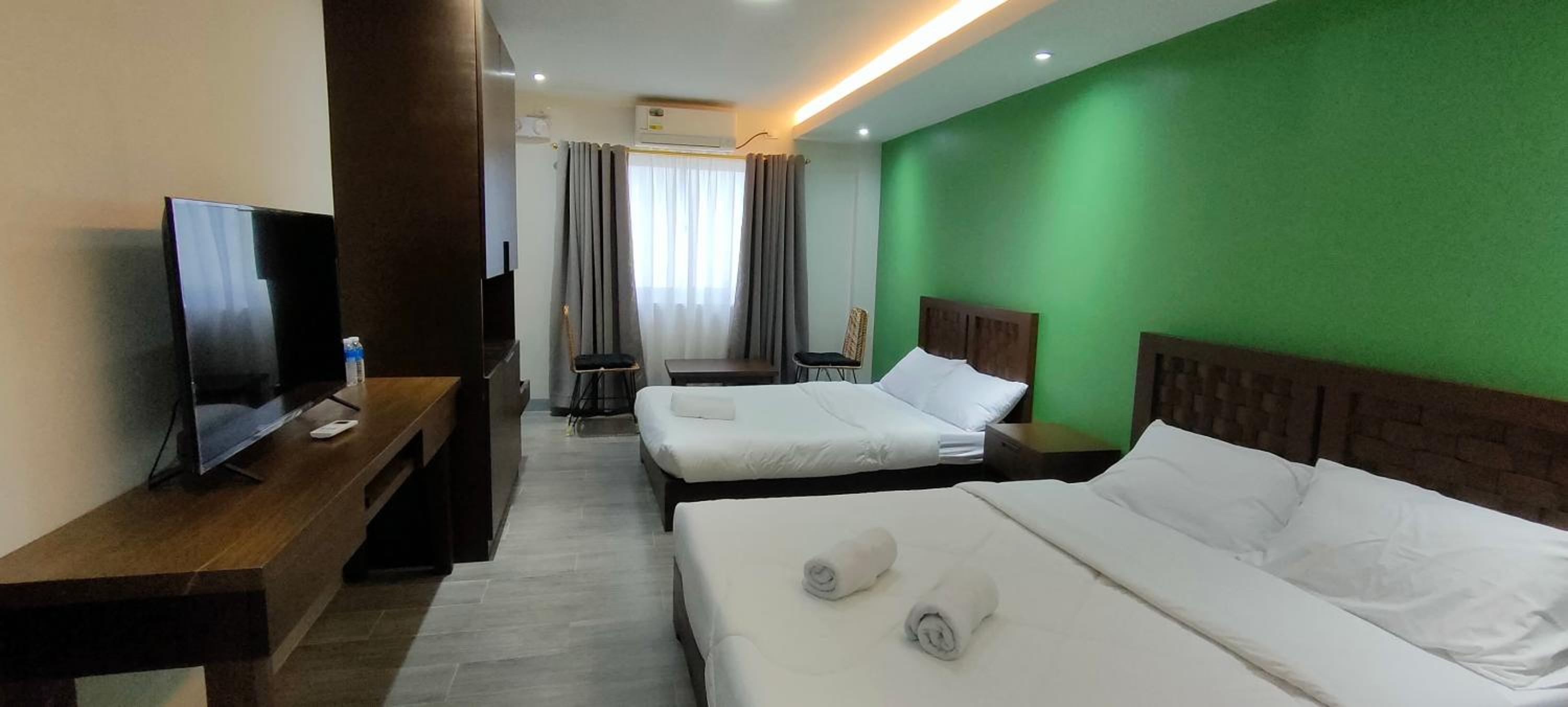 Suite photo 1