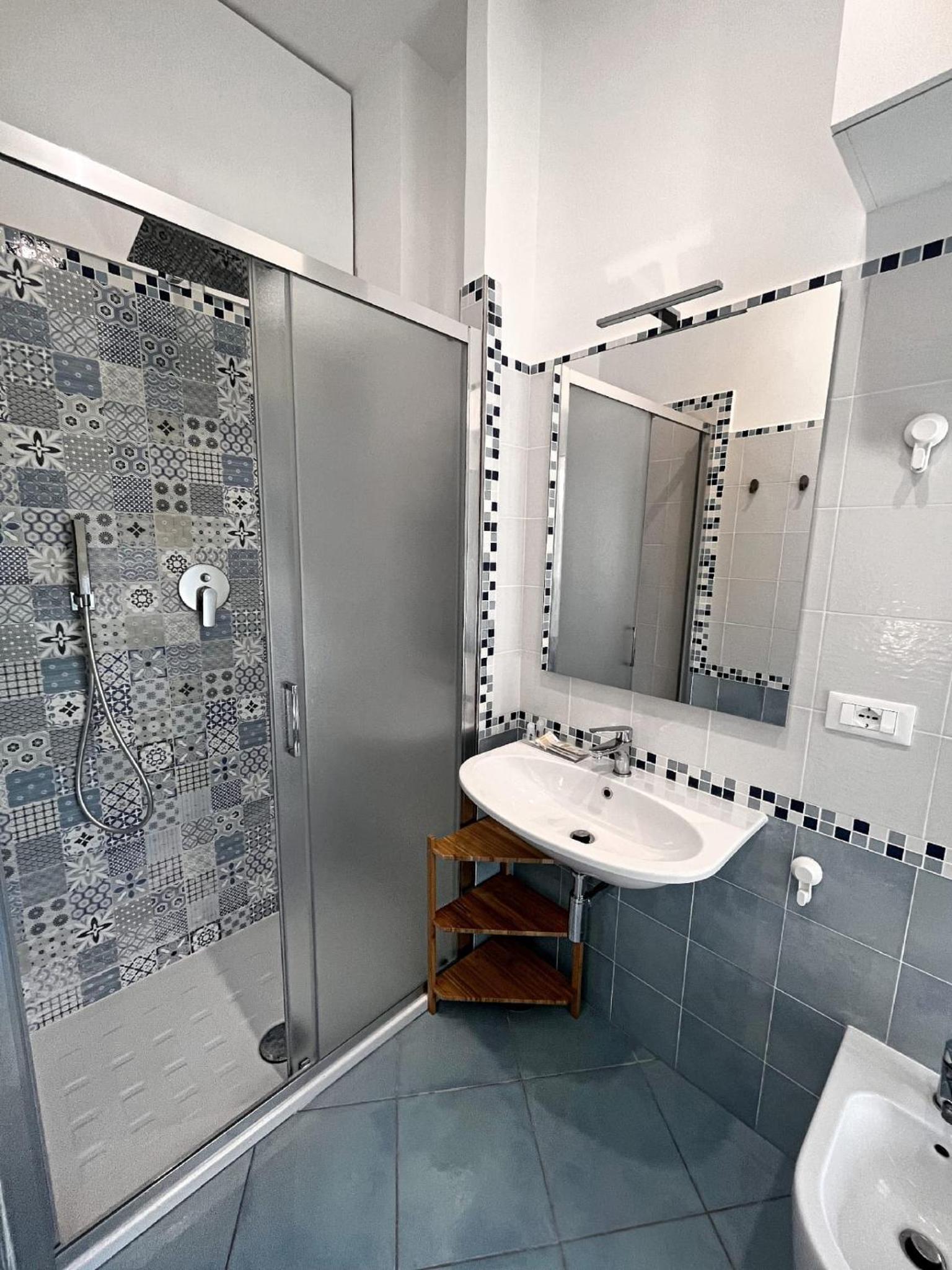 Deluxe Double Room with Sea View photo 2
