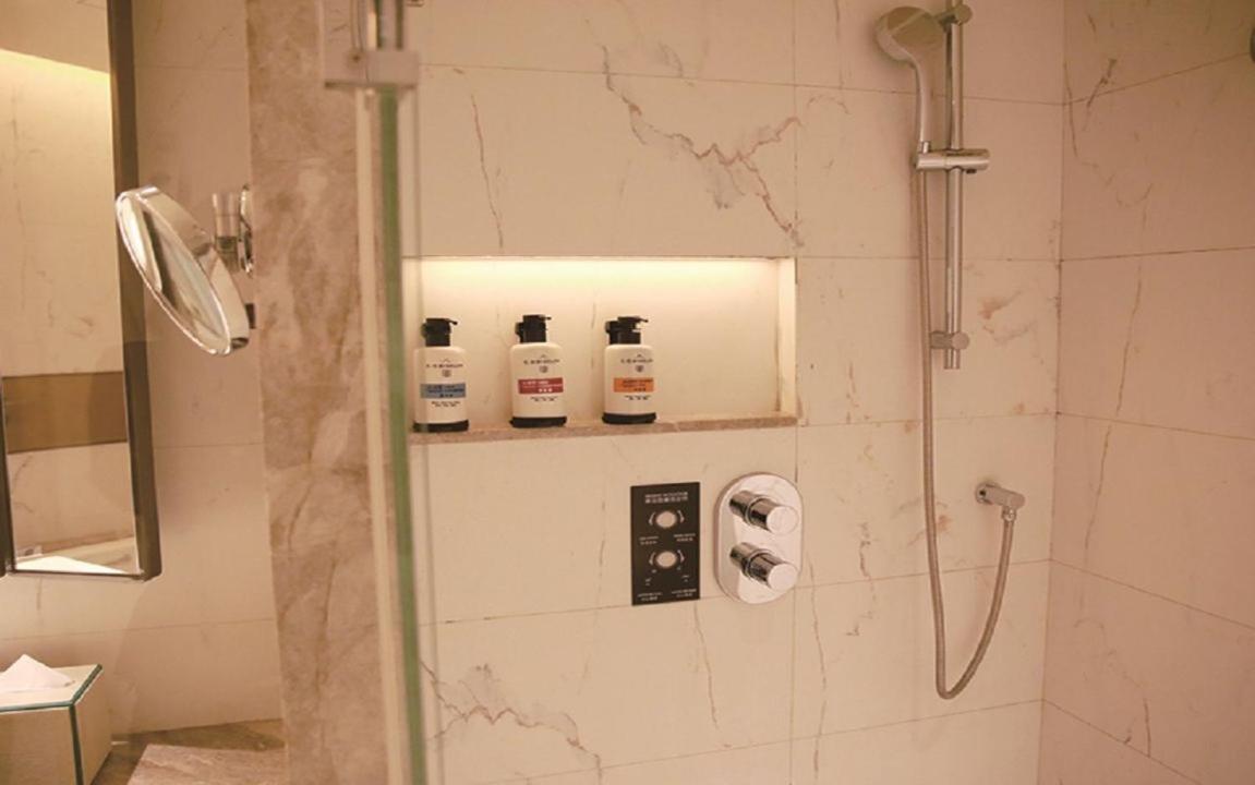 Superior King Room photo 3