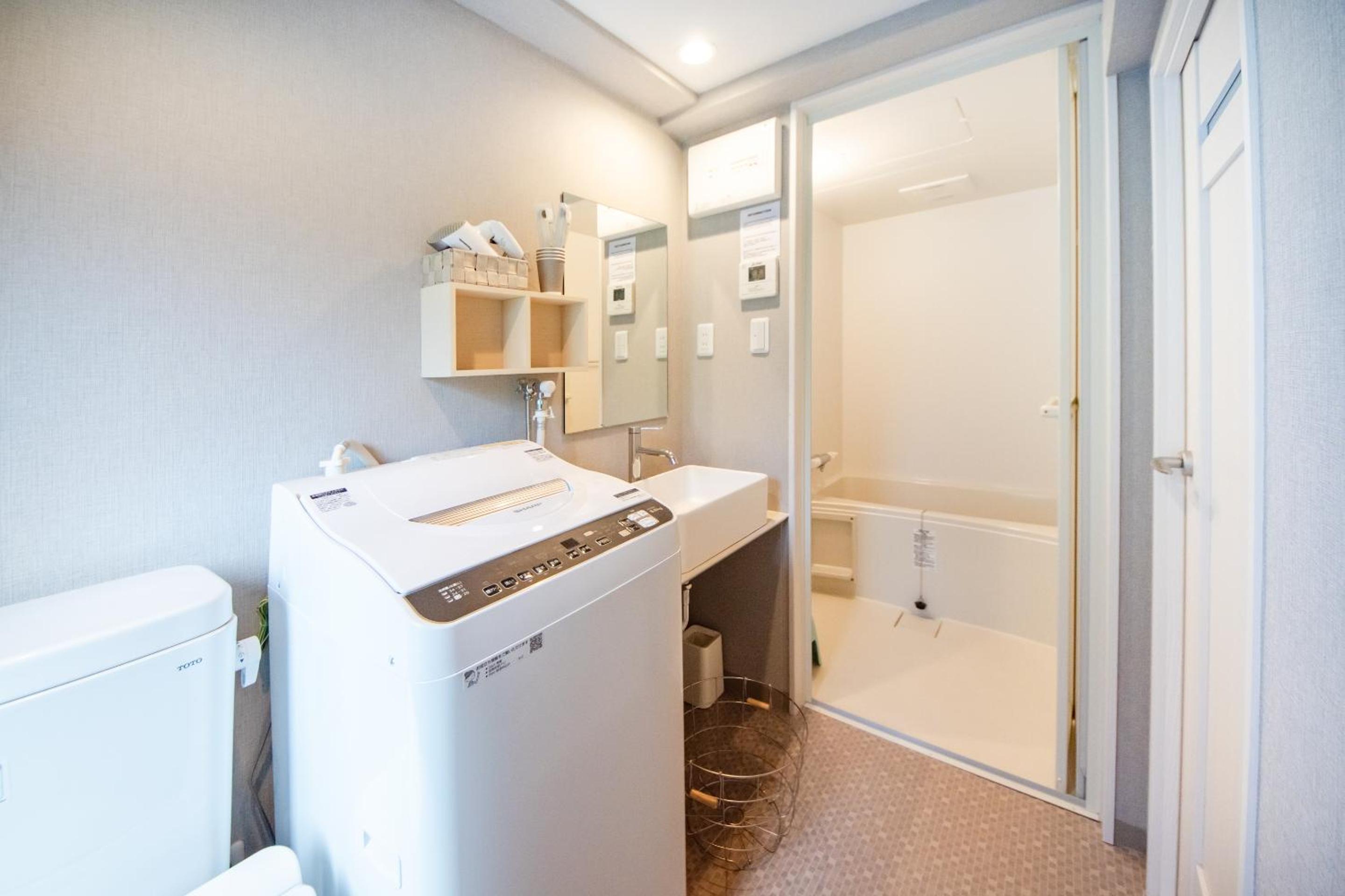 Standard Double Room - Photo 8