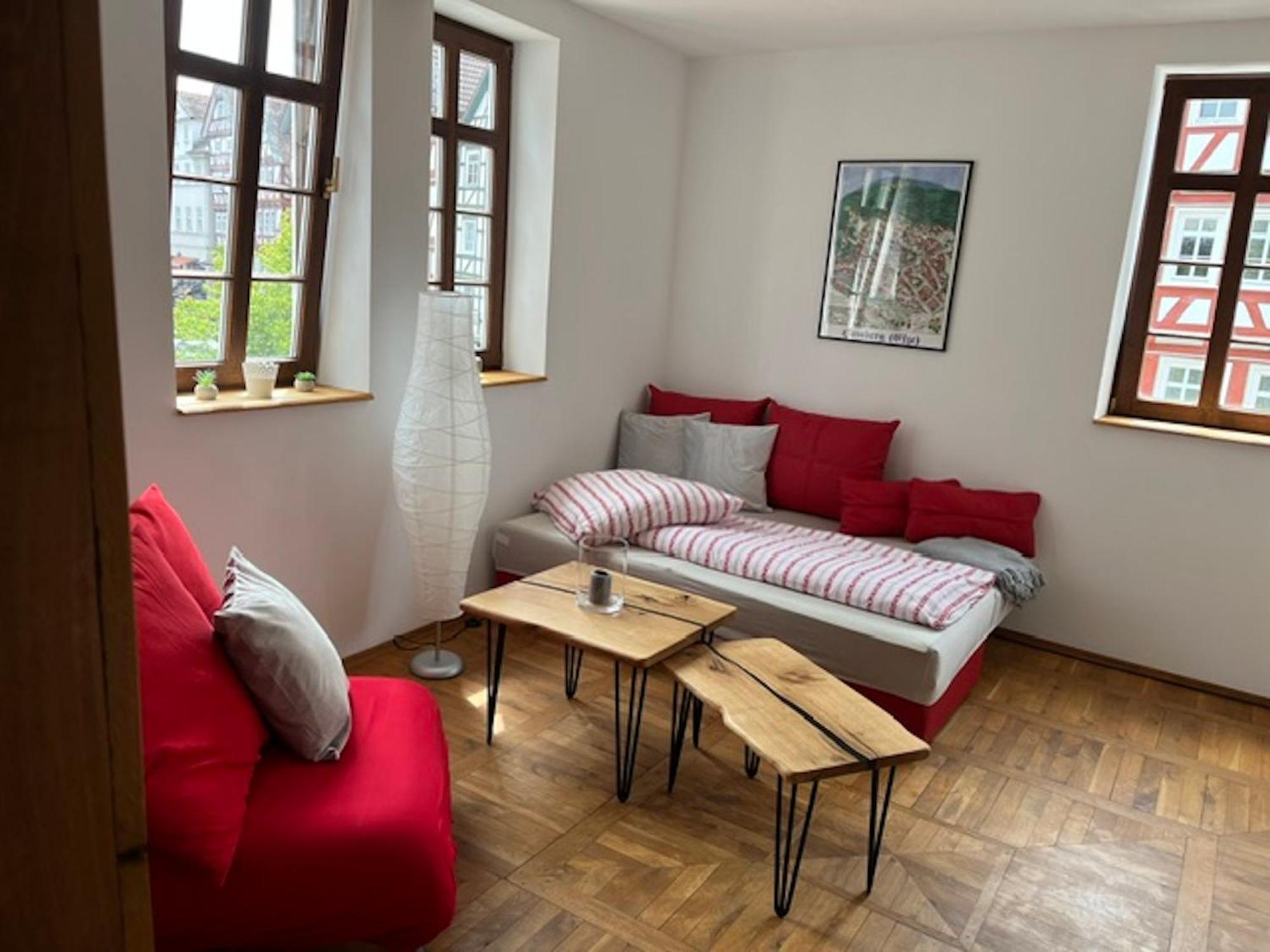 Superior One-Bedroom Apartment