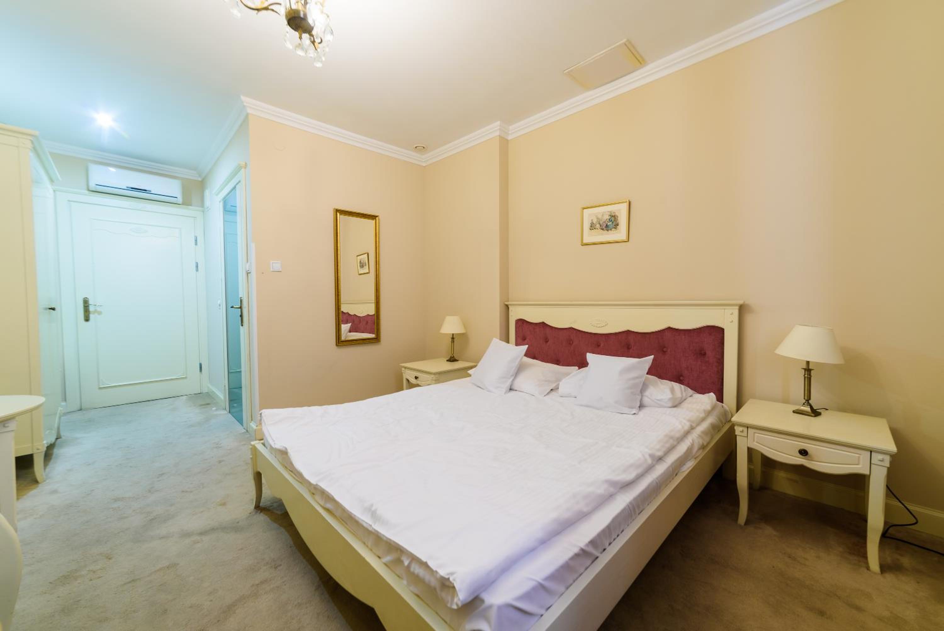 Standard Double Room - Photo 4