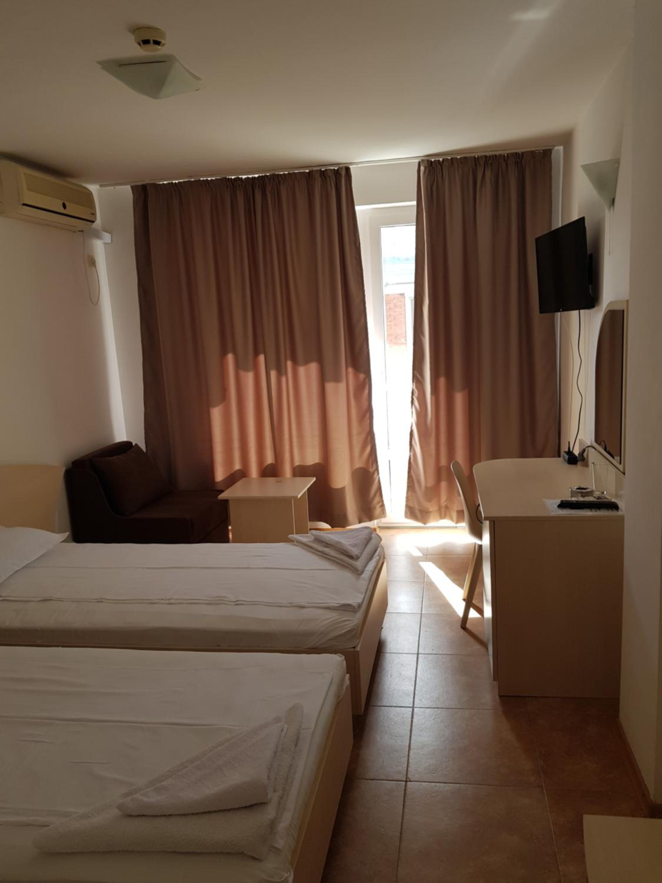 Double Or Twin Room With City View photo 1