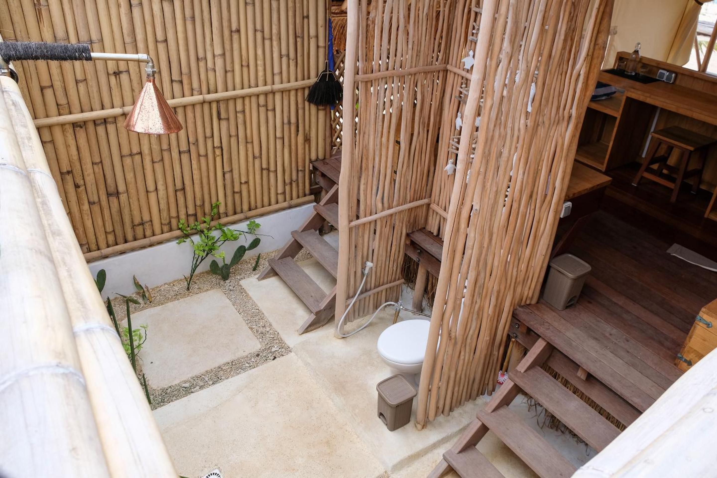 Glamping Sunrise Beach Front - Adult Only photo 2