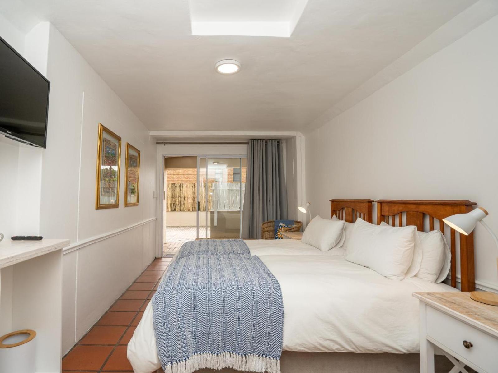 Standard Twin Room photo 2