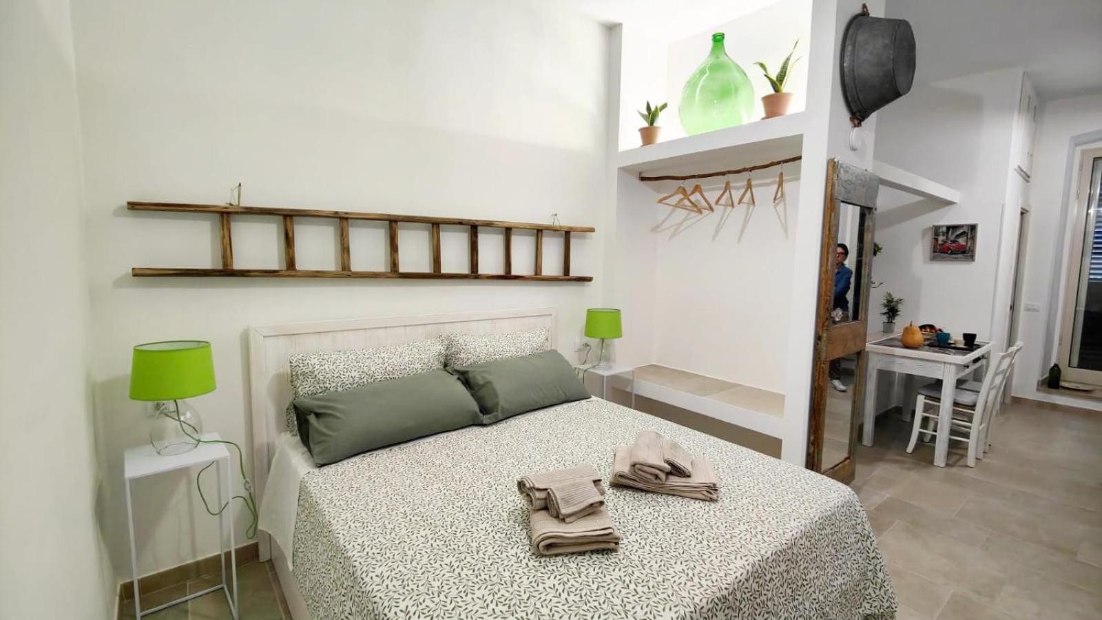 One-Bedroom House