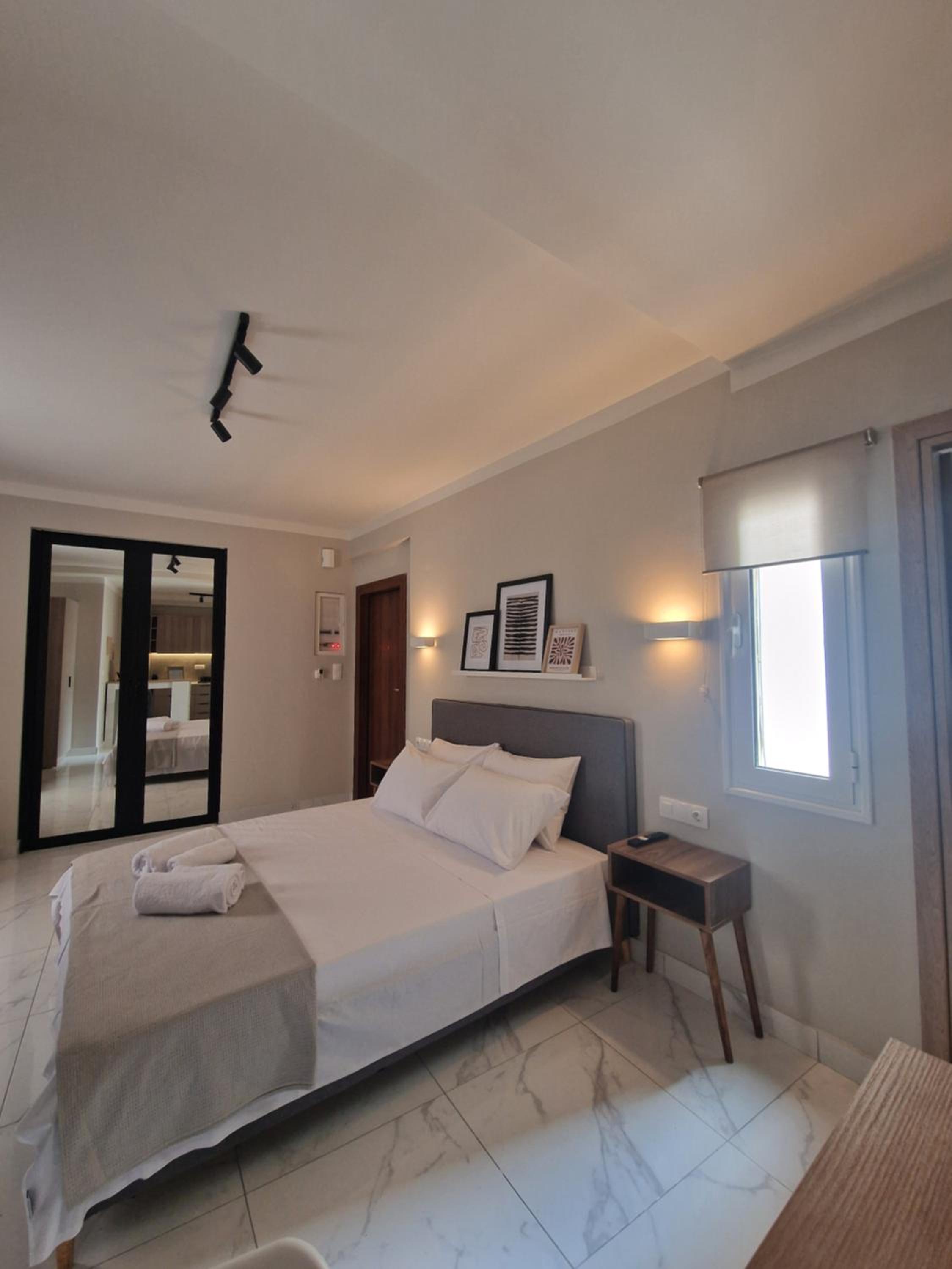 Deluxe Queen Room With Two Queen Beds