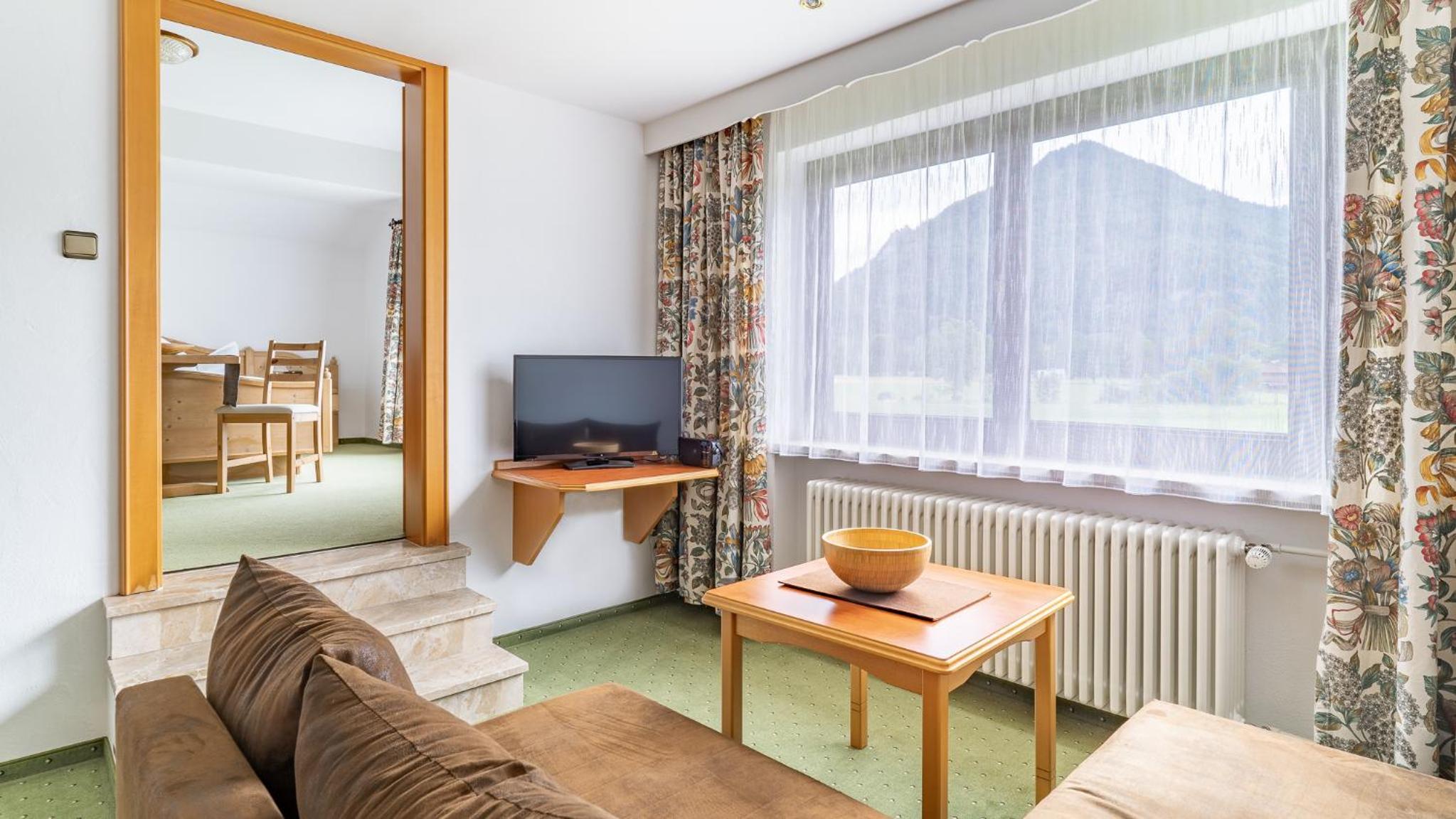 Deluxe Triple Room photo 2
