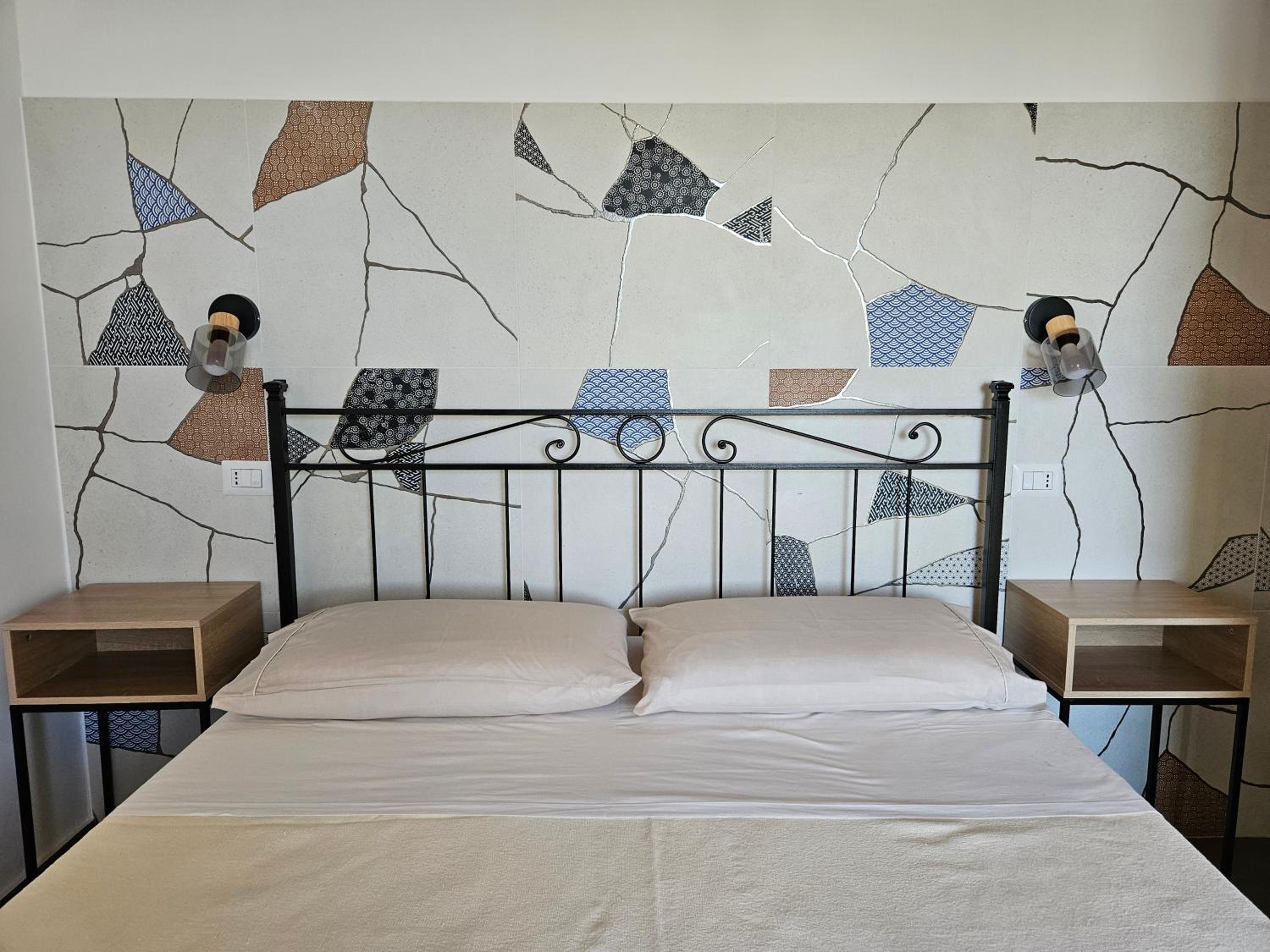 One-Bedroom Apartment with Balcony photo 1