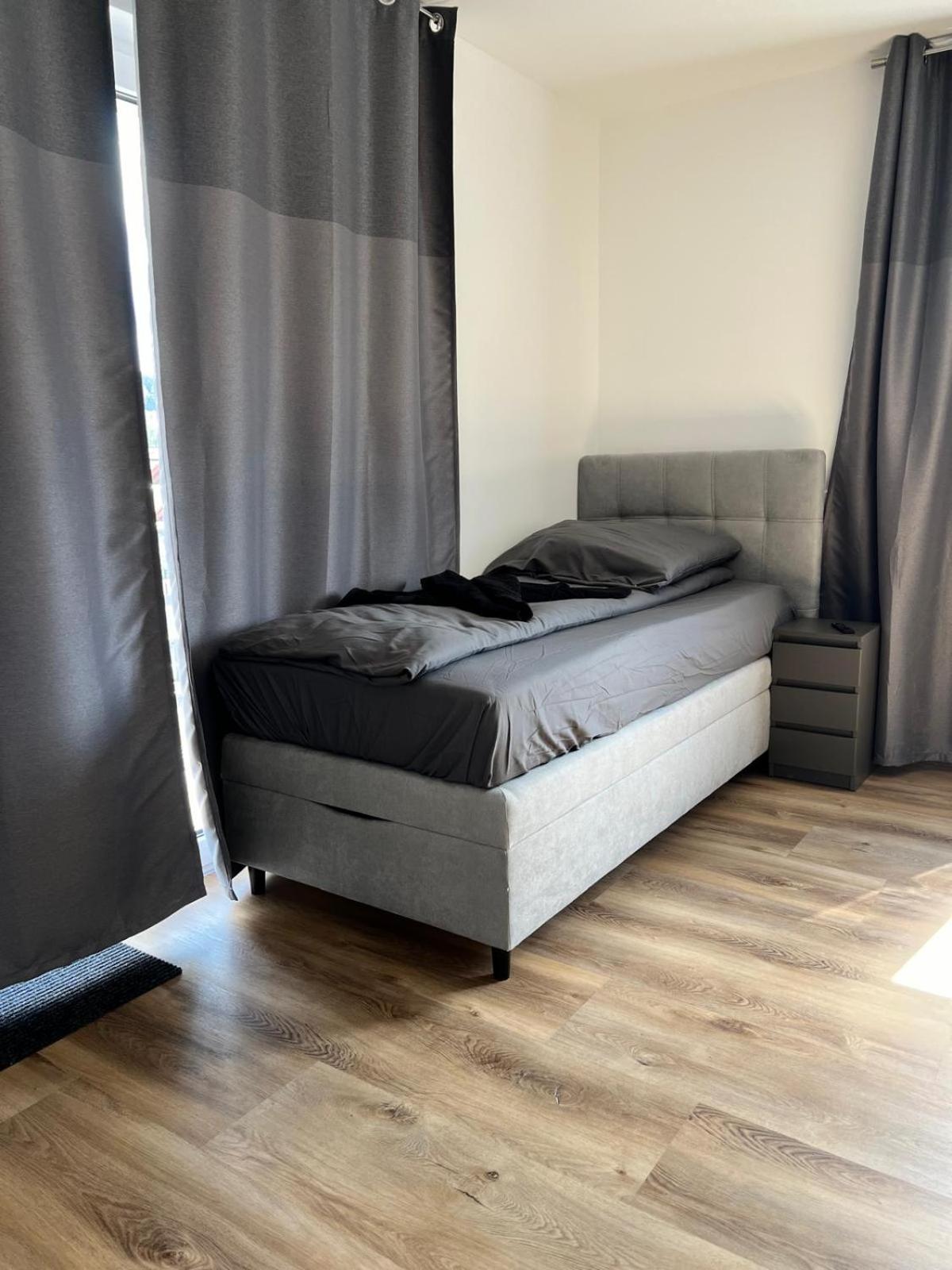 Three-Bedroom Apartment photo 1