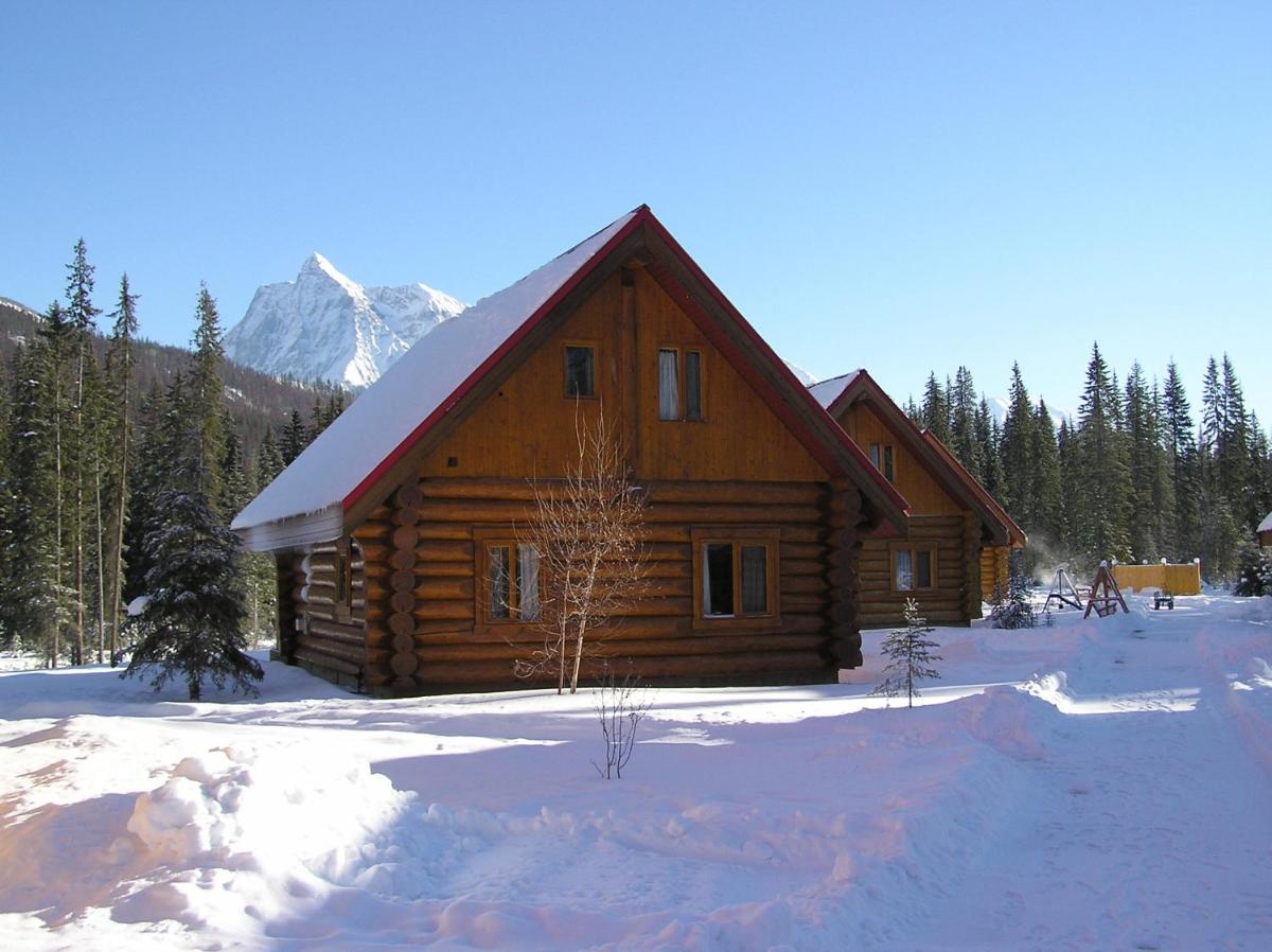 Two-Bedroom Chalet photo 3