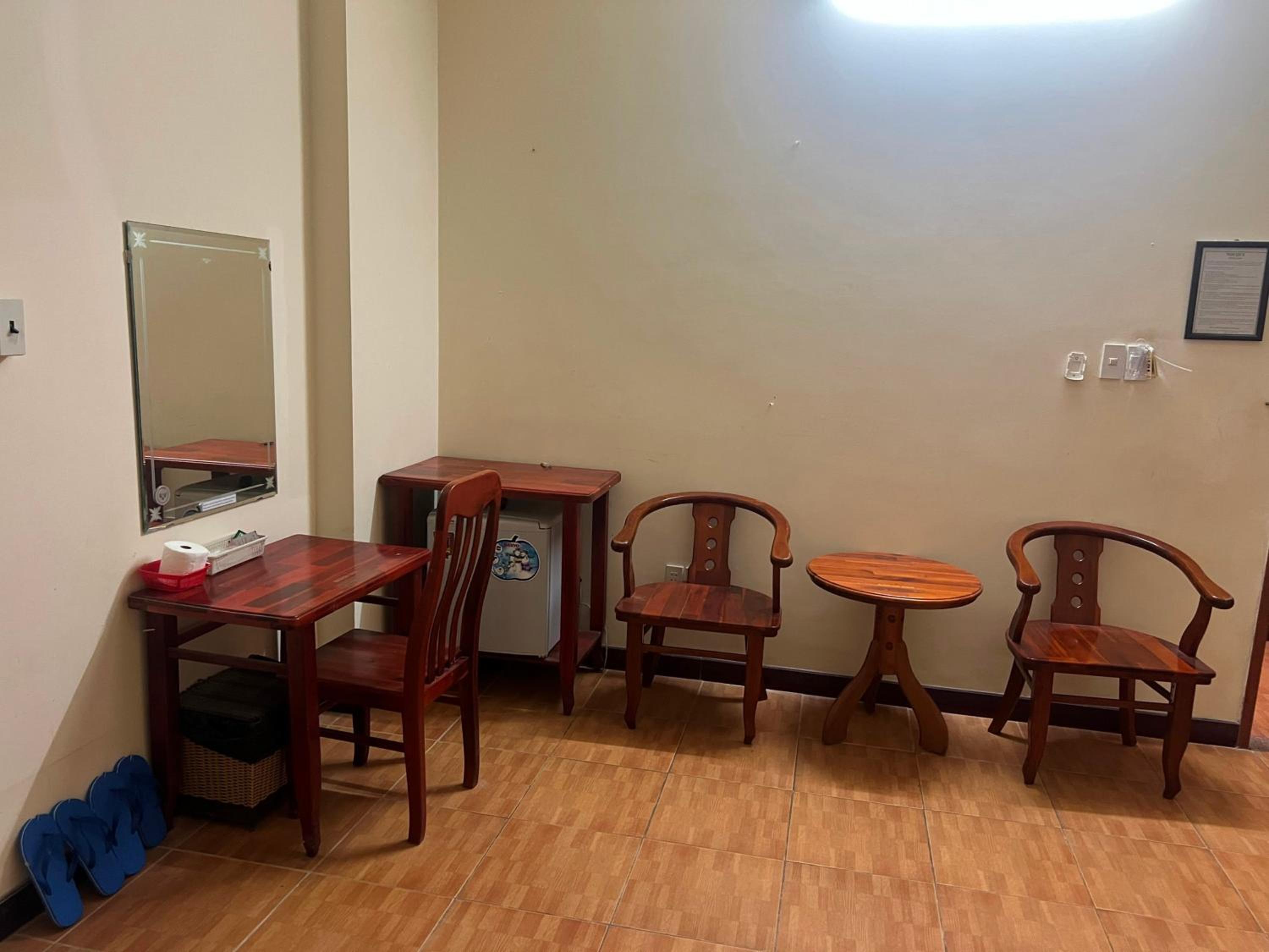 Double Room - Photo 8