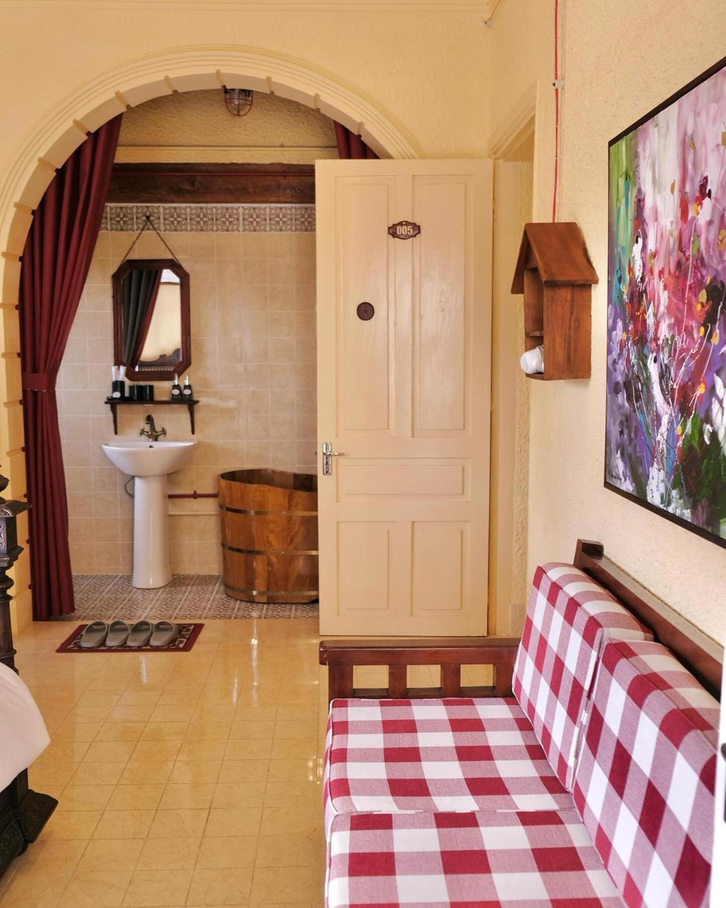 Deluxe Double Room with Balcony