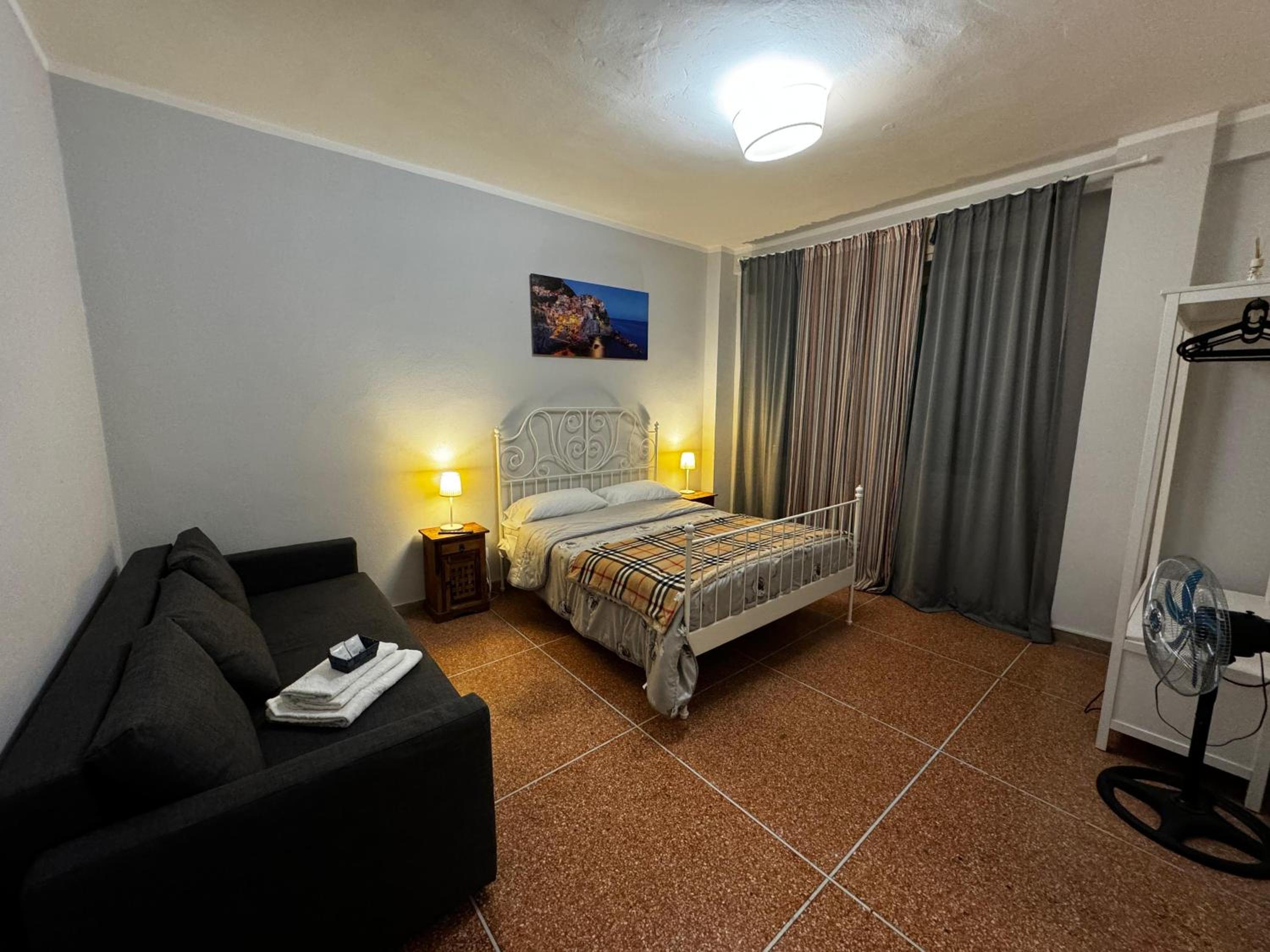 Queen Room