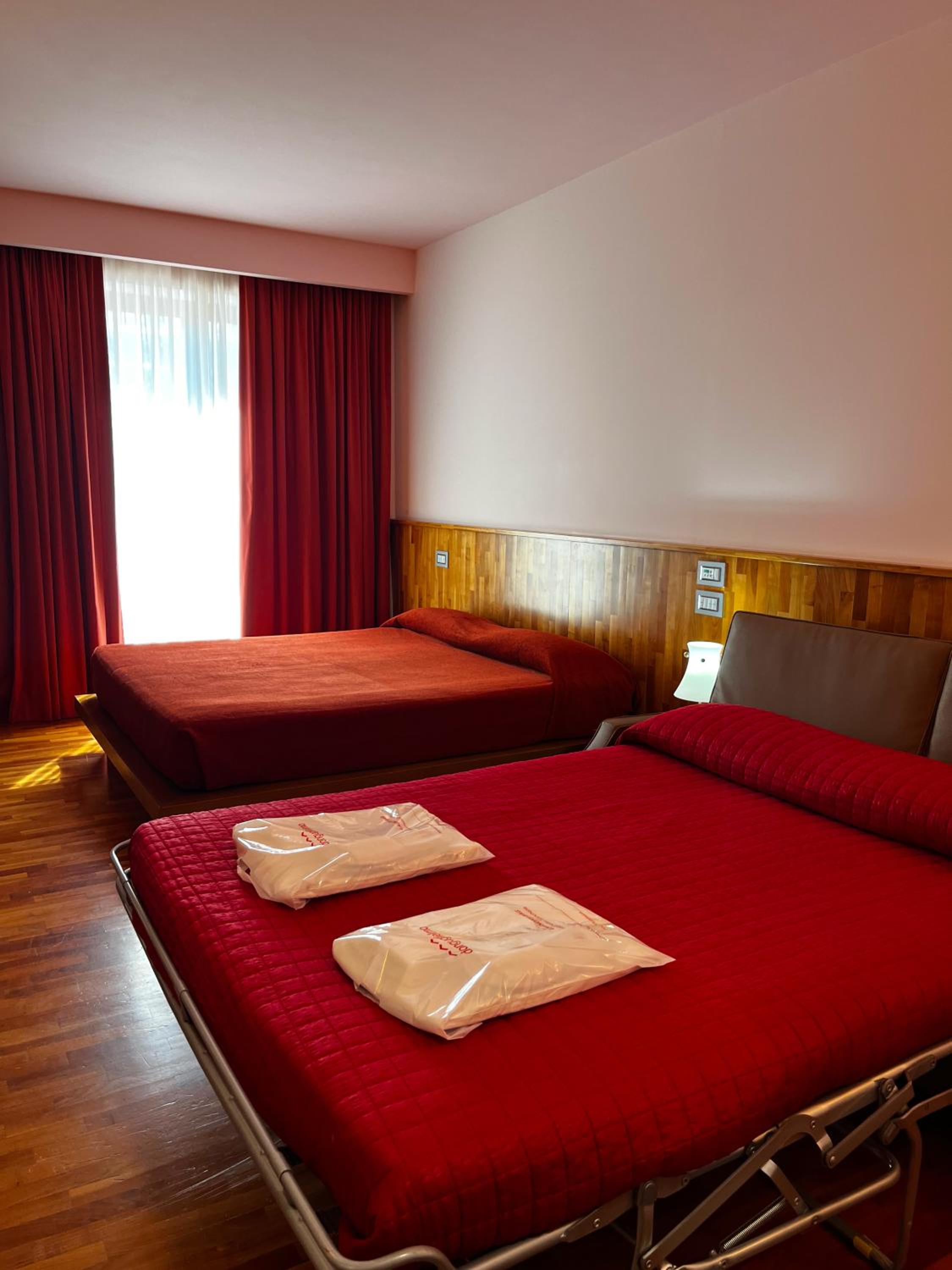 Suite - Photo 24