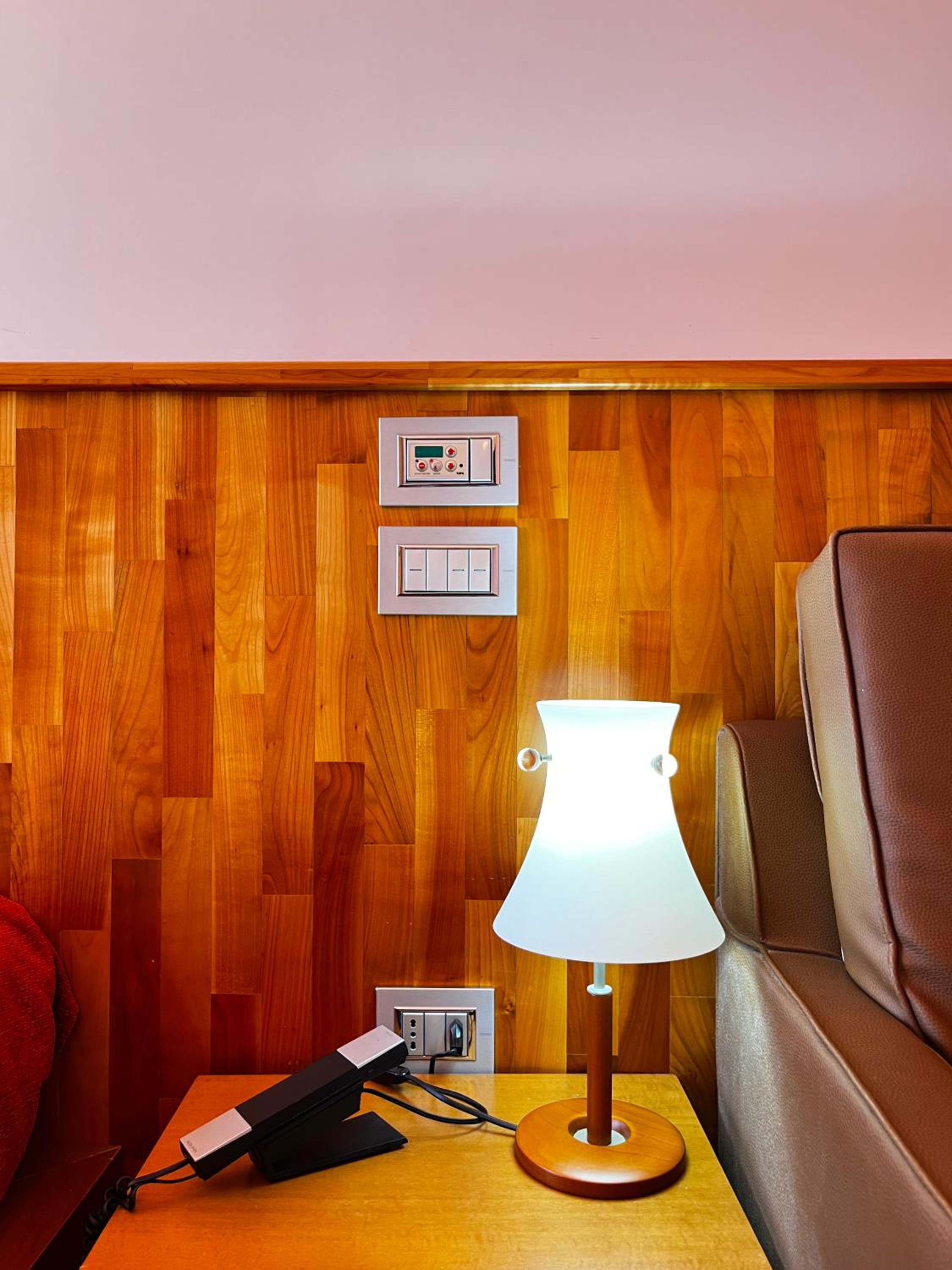 Suite - Photo 5