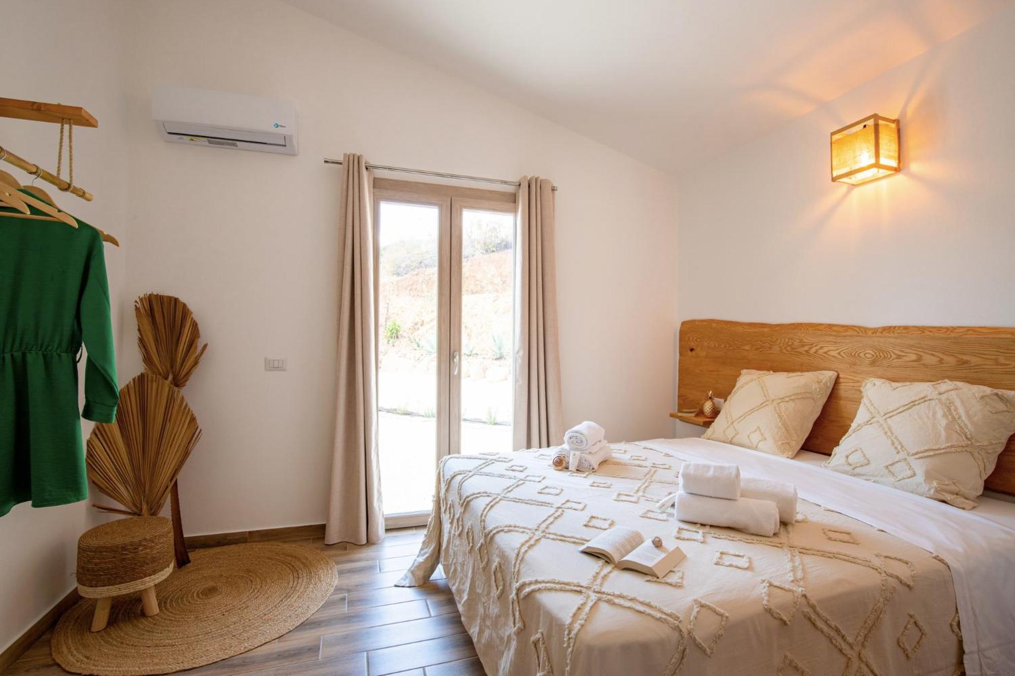 Villa with Sea View photo 1