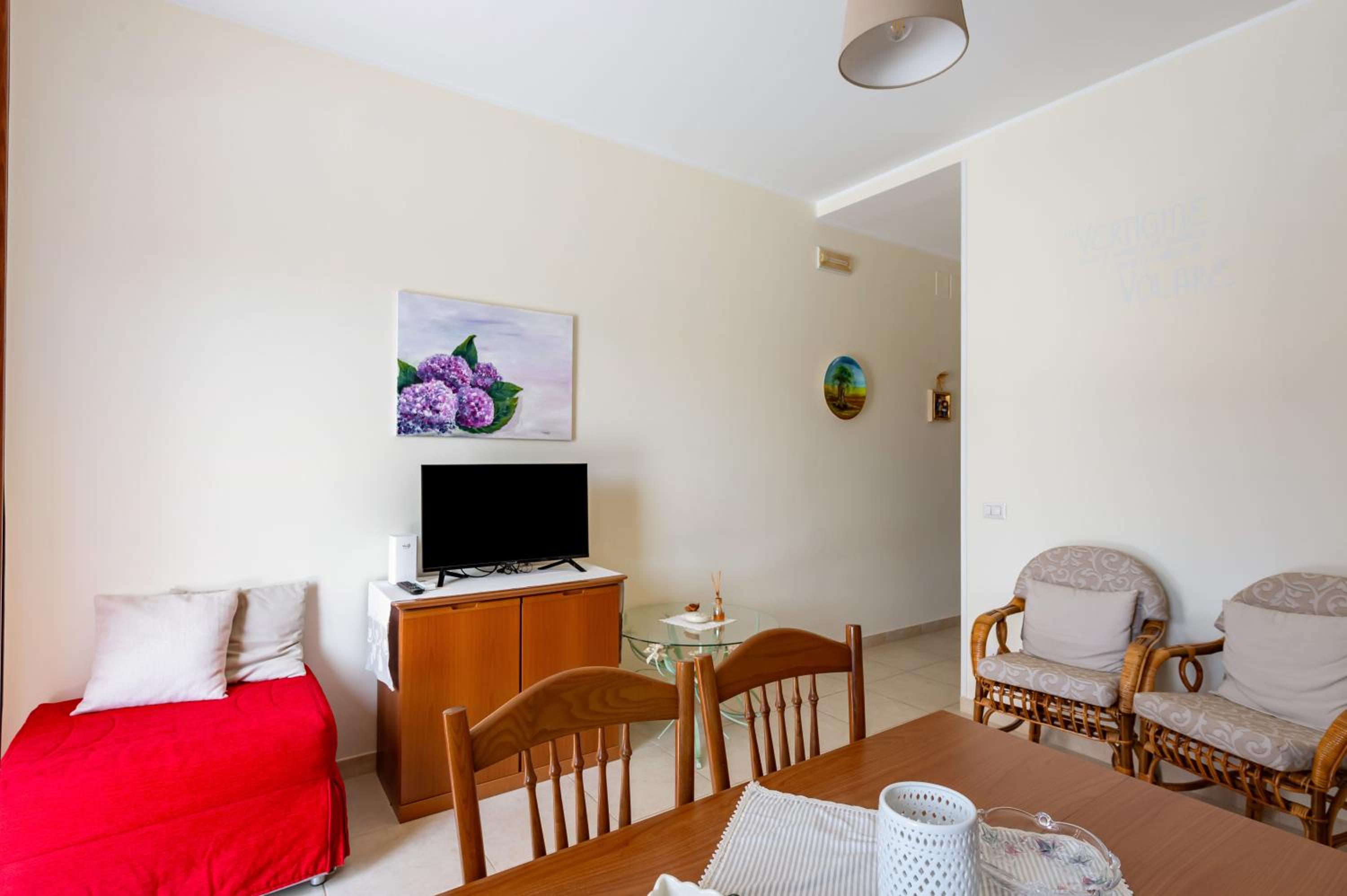 One-Bedroom House photo 1