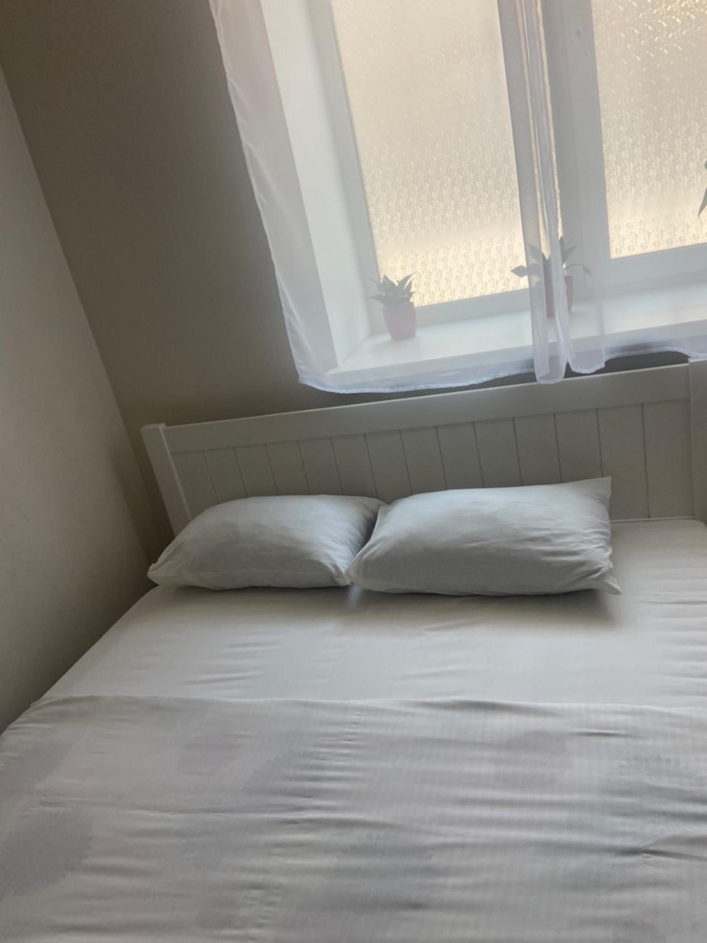 Economy Triple Room with Shared Bathroom