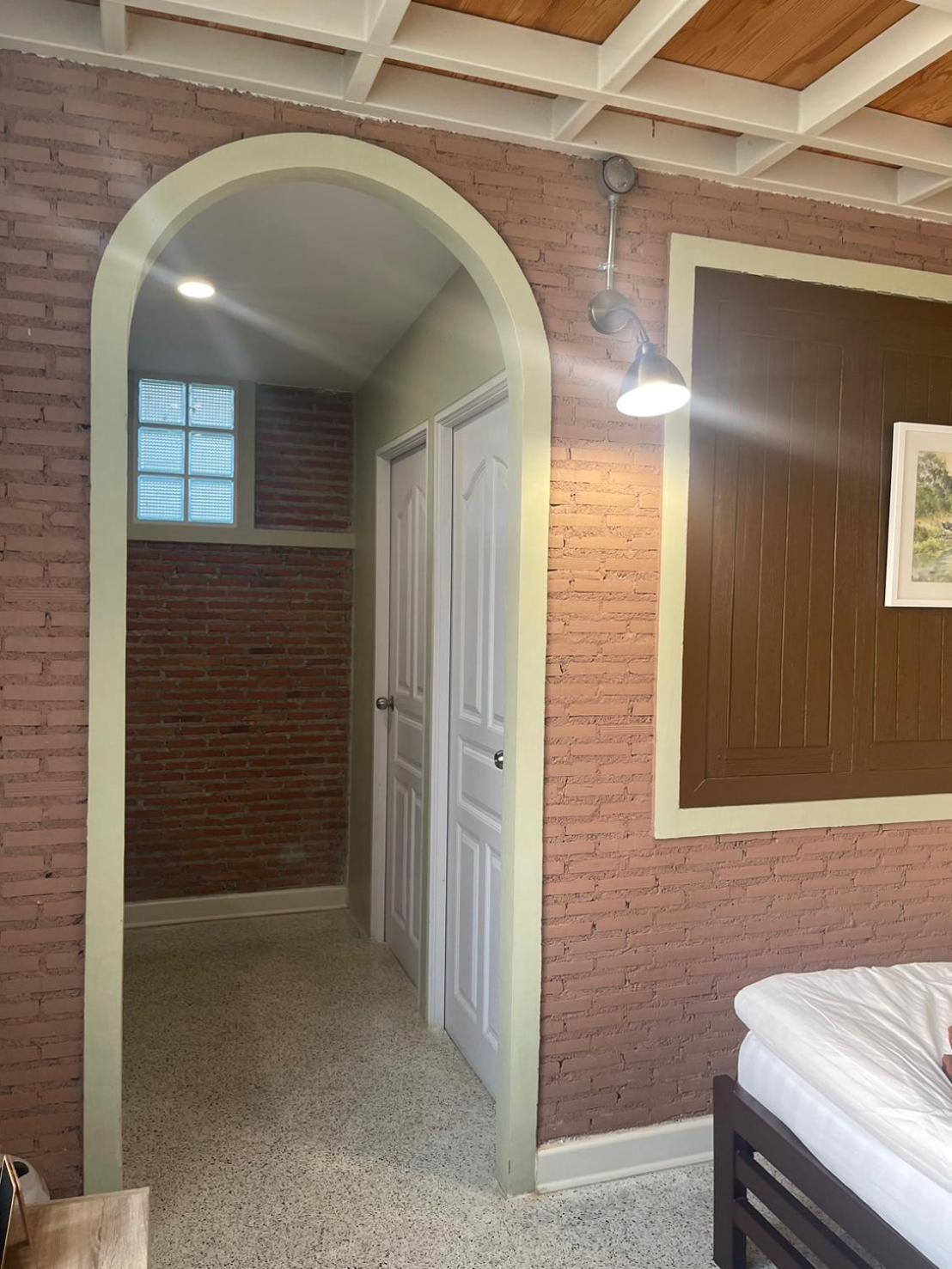 Family Room - Photo 21