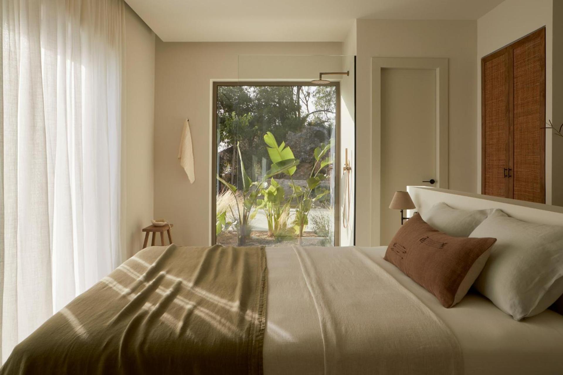 Three-Bedroom Villa photo 1