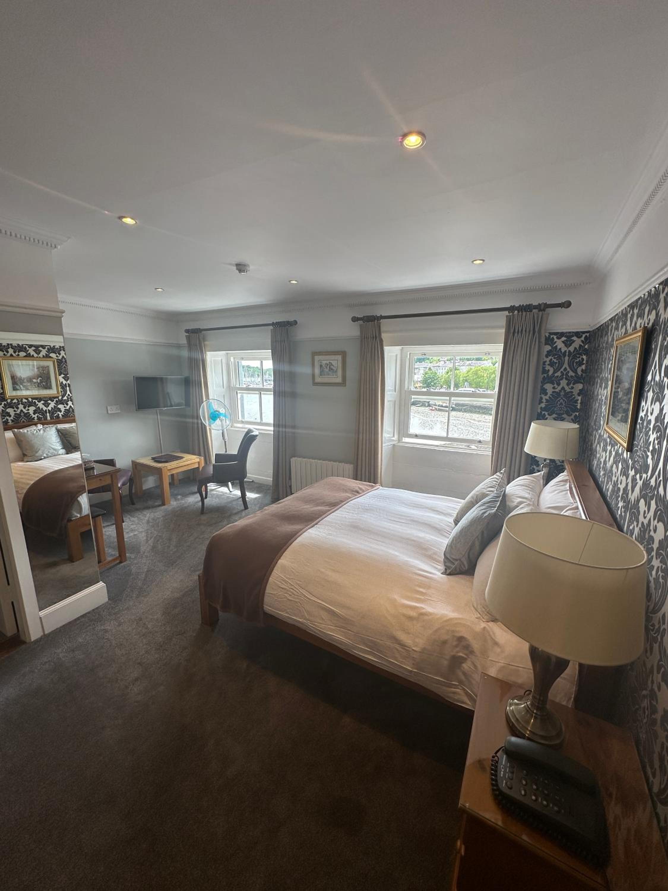 Deluxe Double Room with Sea View