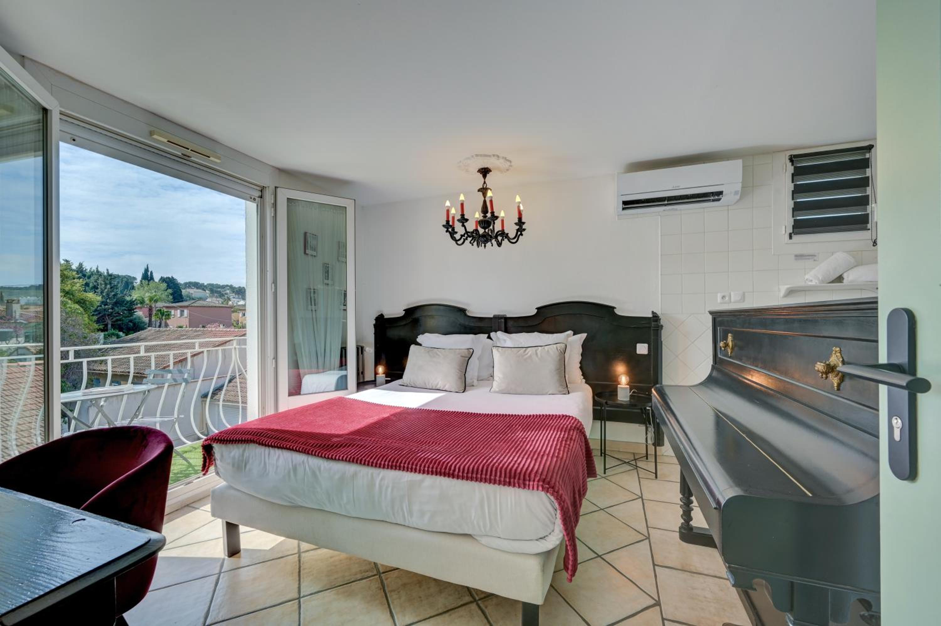 Privilege Double Room - Photo 4