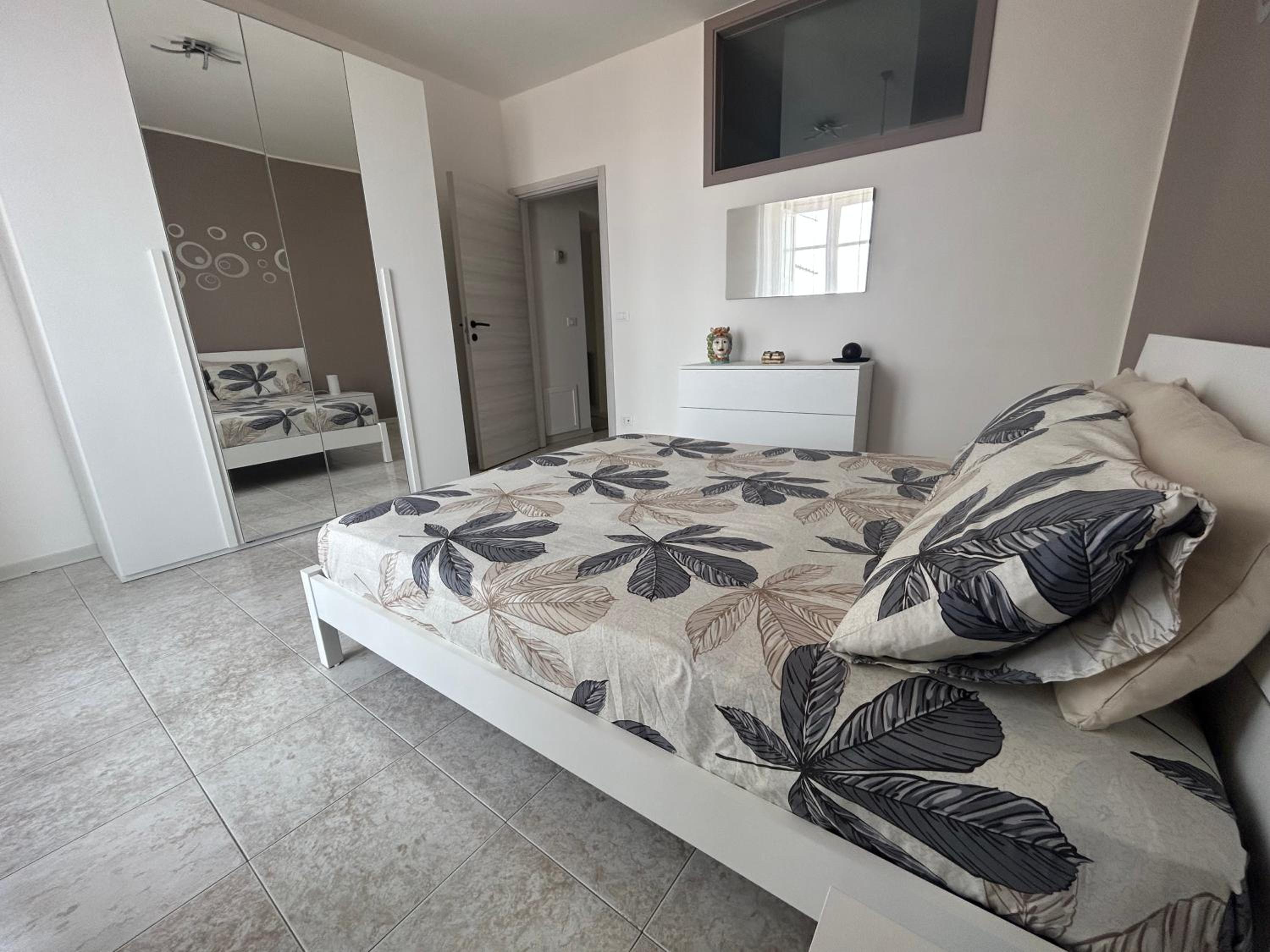 One-Bedroom Apartment With Sea View And Balcony